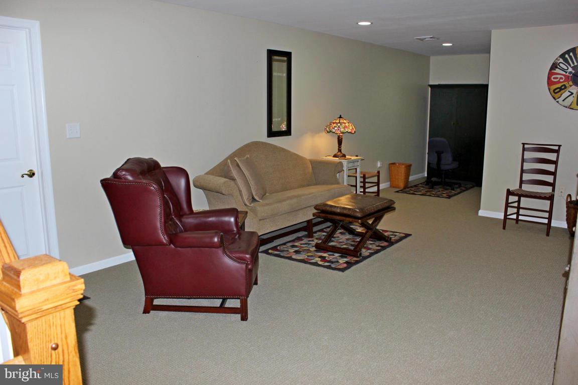 BROOKSHIRE - Residential