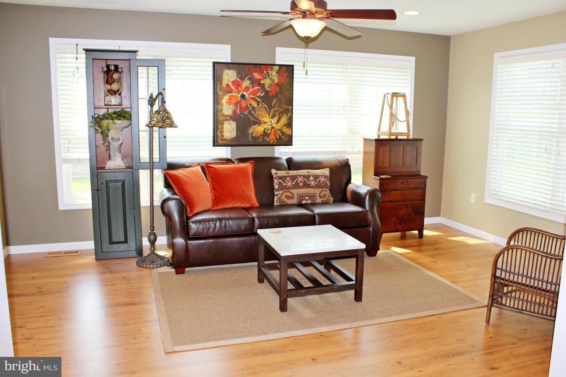 BROOKSHIRE - Residential