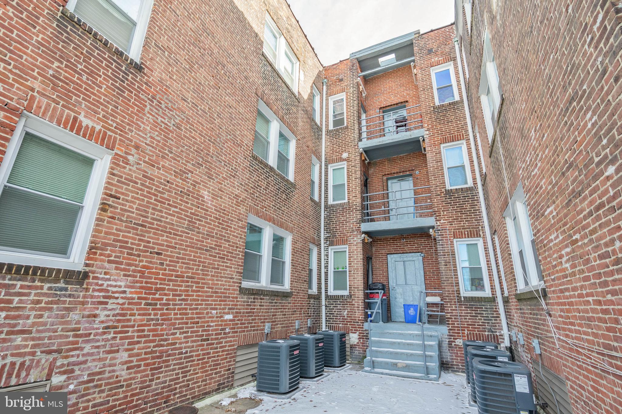 COBBS CREEK - Residential Income