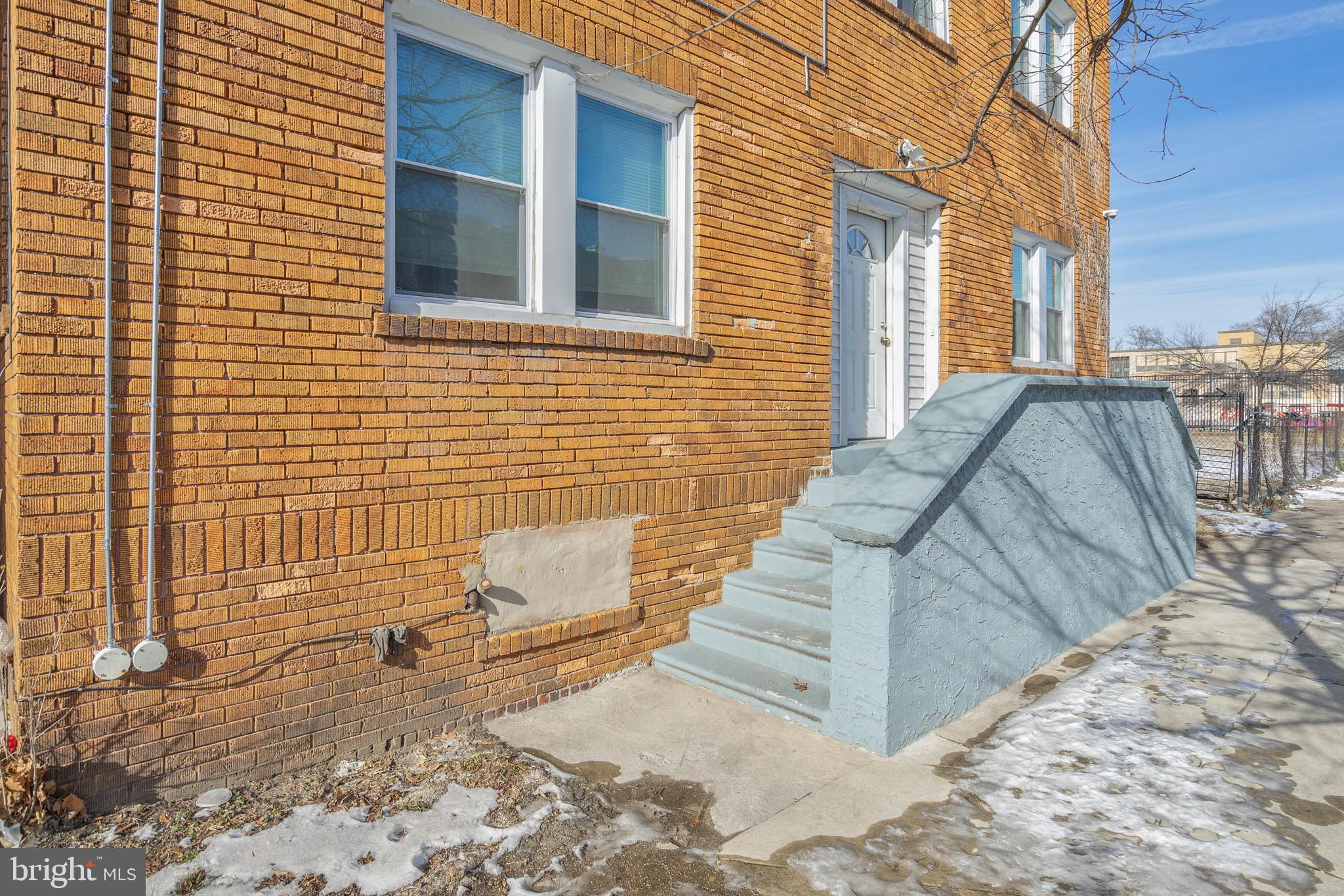 COBBS CREEK - Residential Income