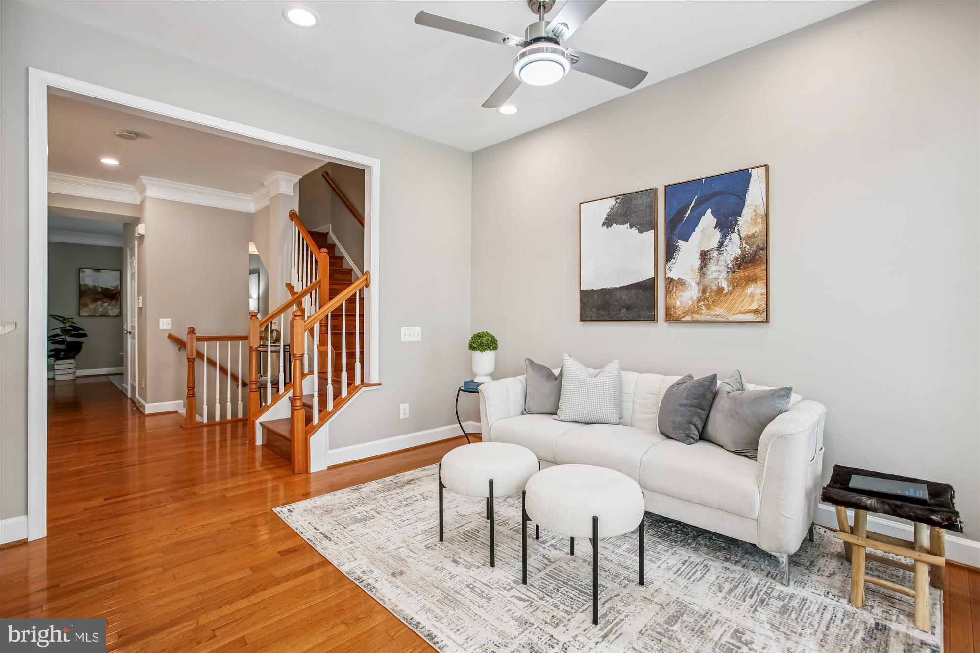 HUNTINGTON METRO - Residential