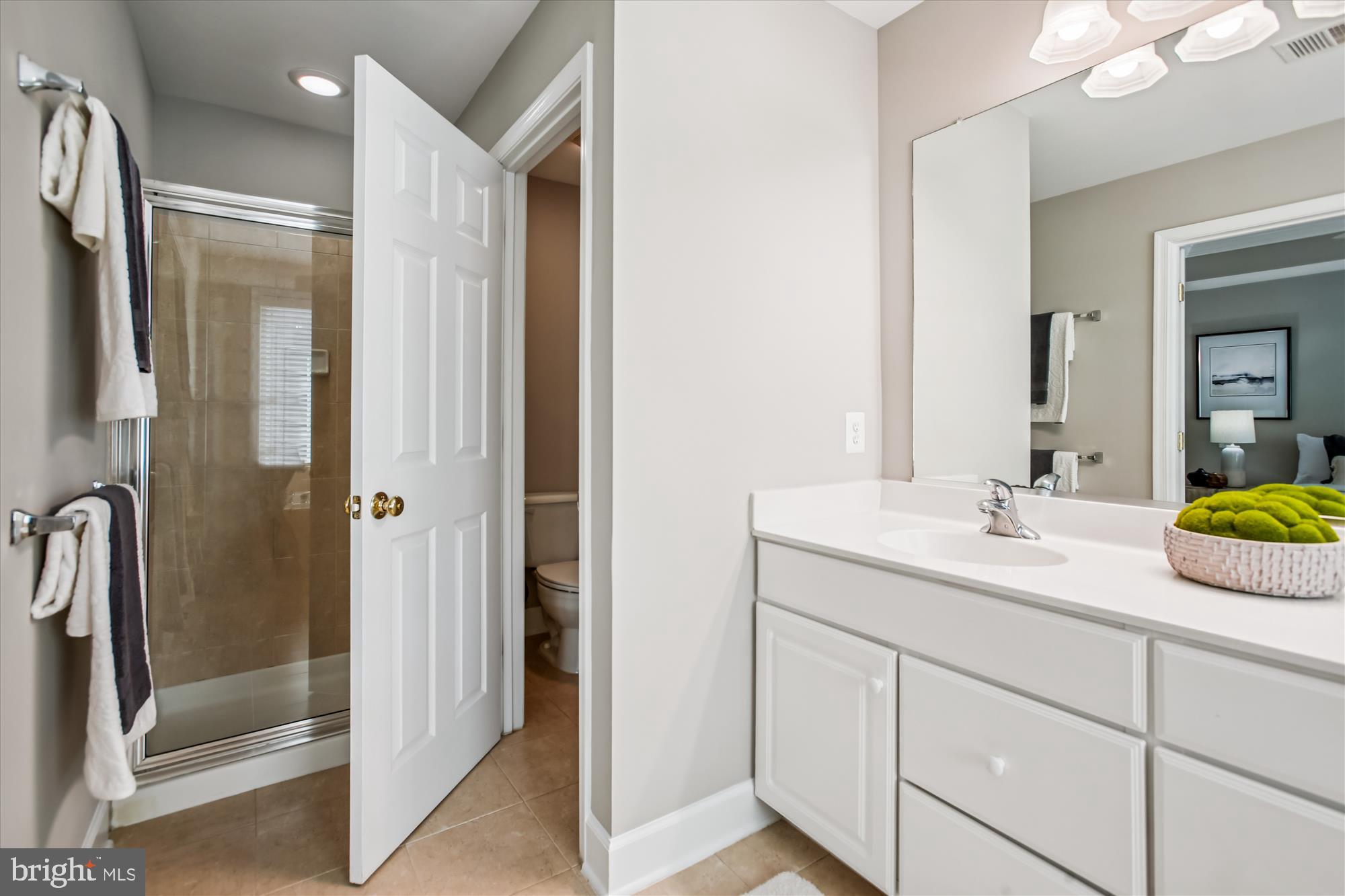 HUNTINGTON METRO - Residential