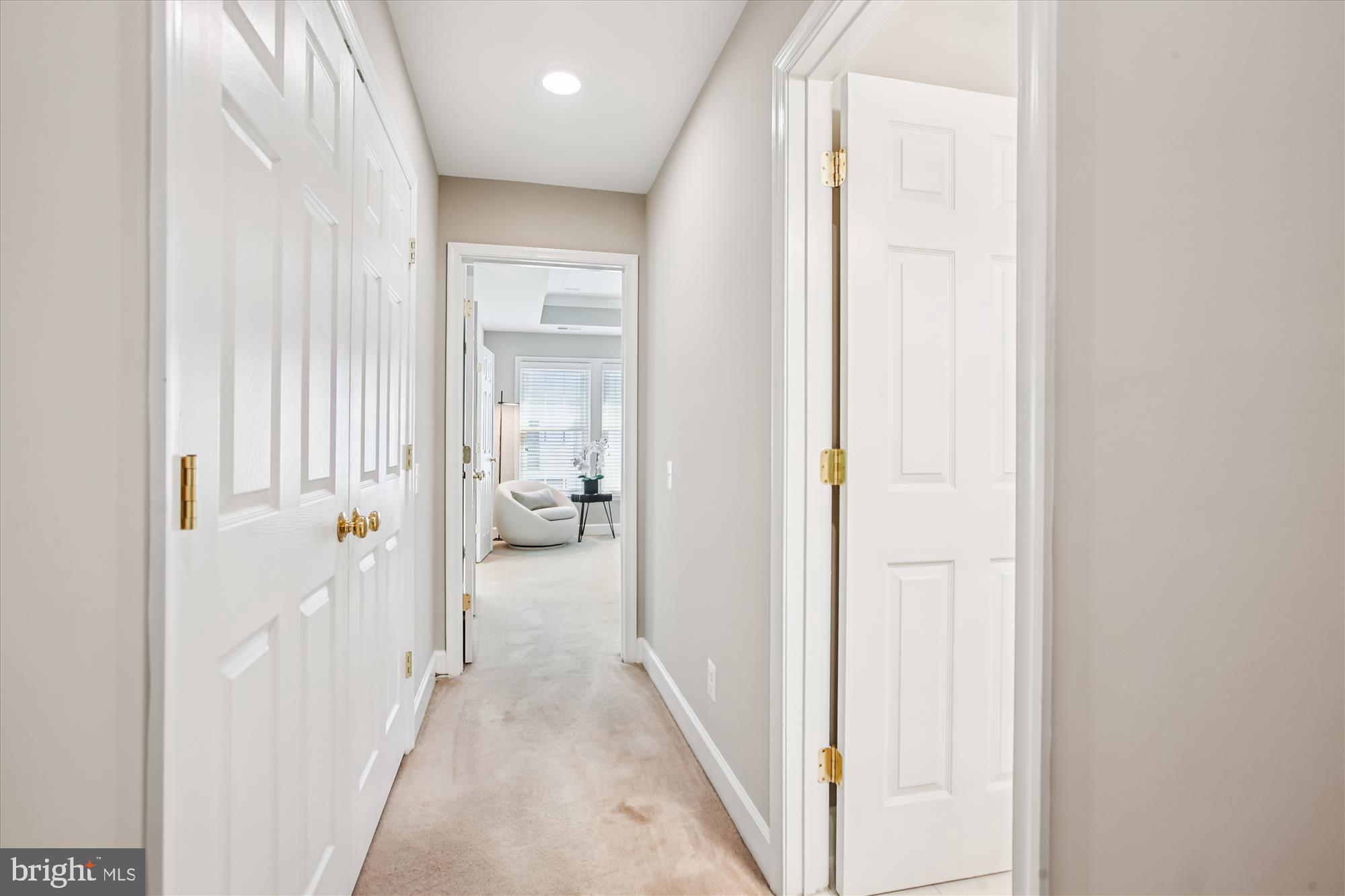 HUNTINGTON METRO - Residential