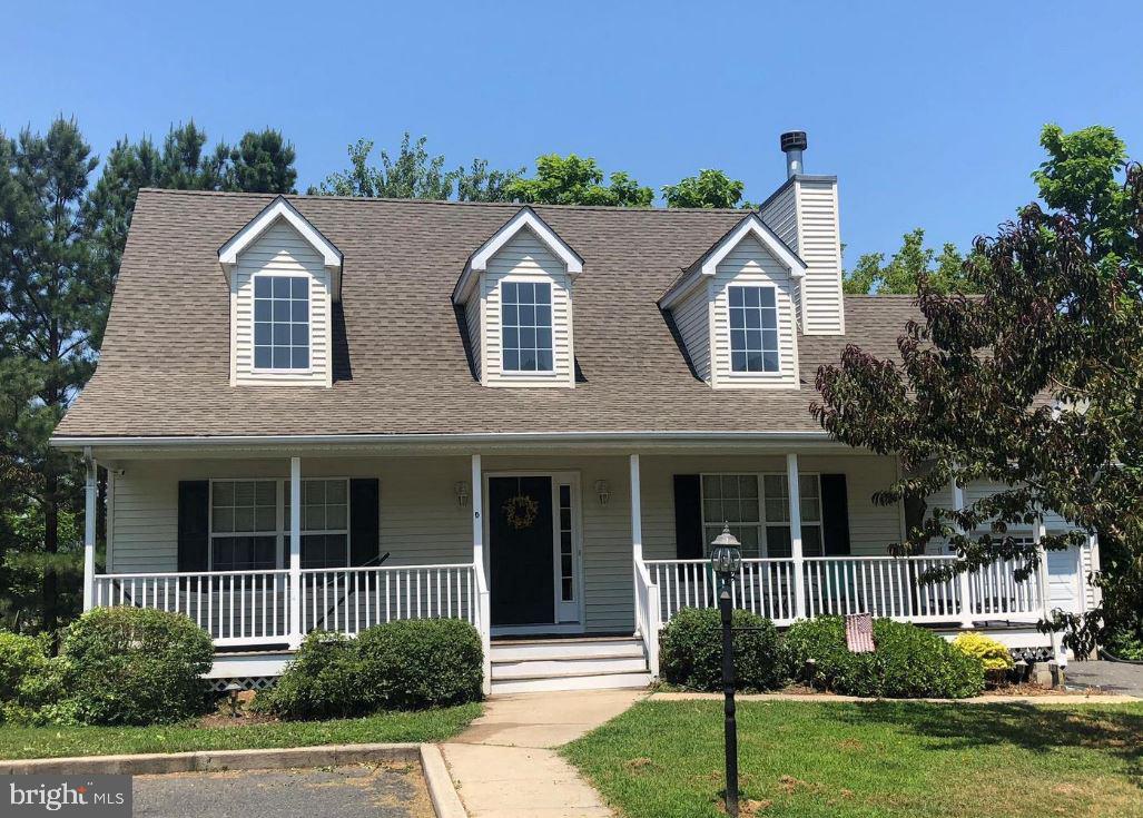 SCHOOLHOUSE COMMONS - Residential Lease