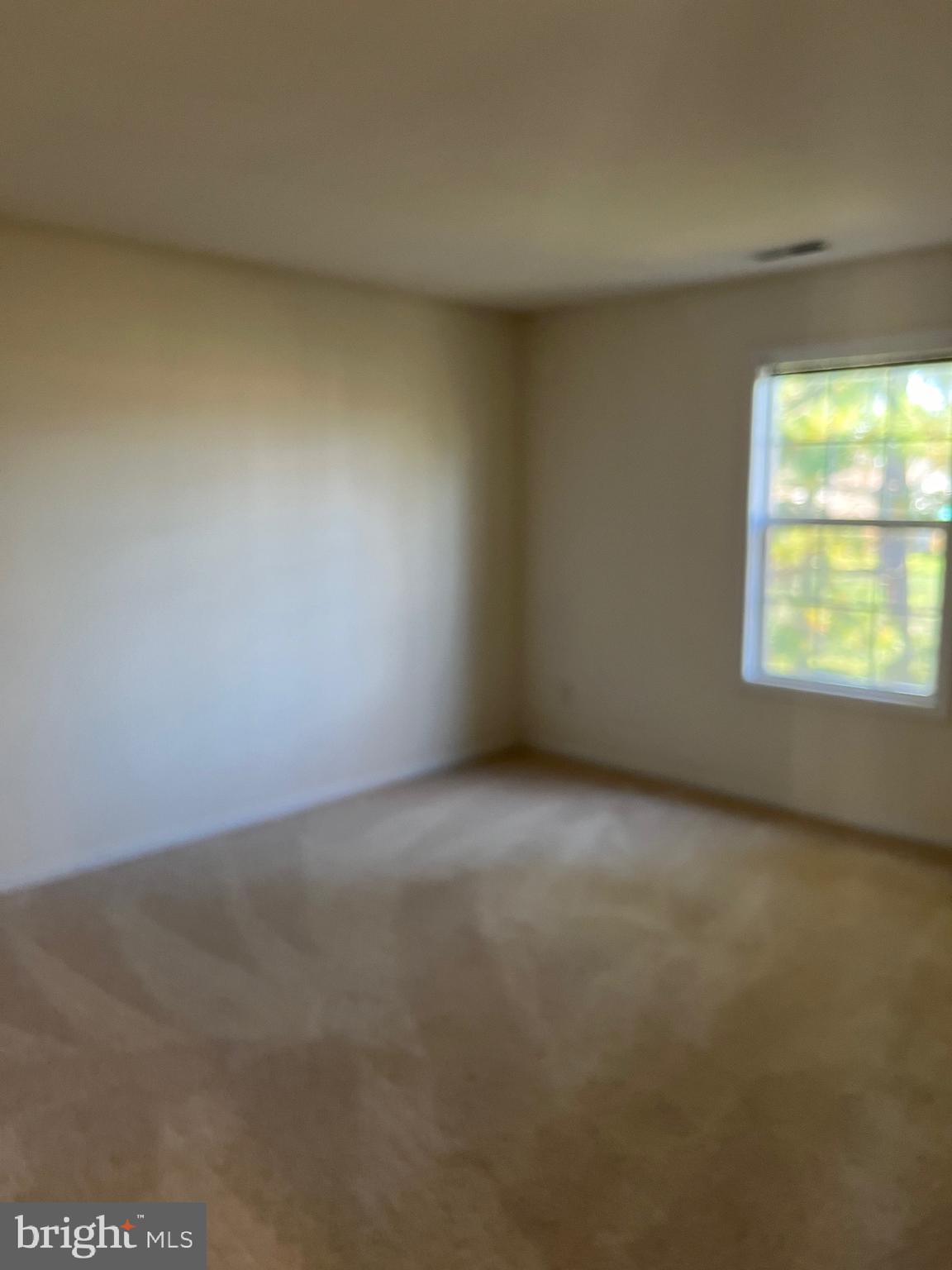 SCHOOLHOUSE COMMONS - Residential Lease