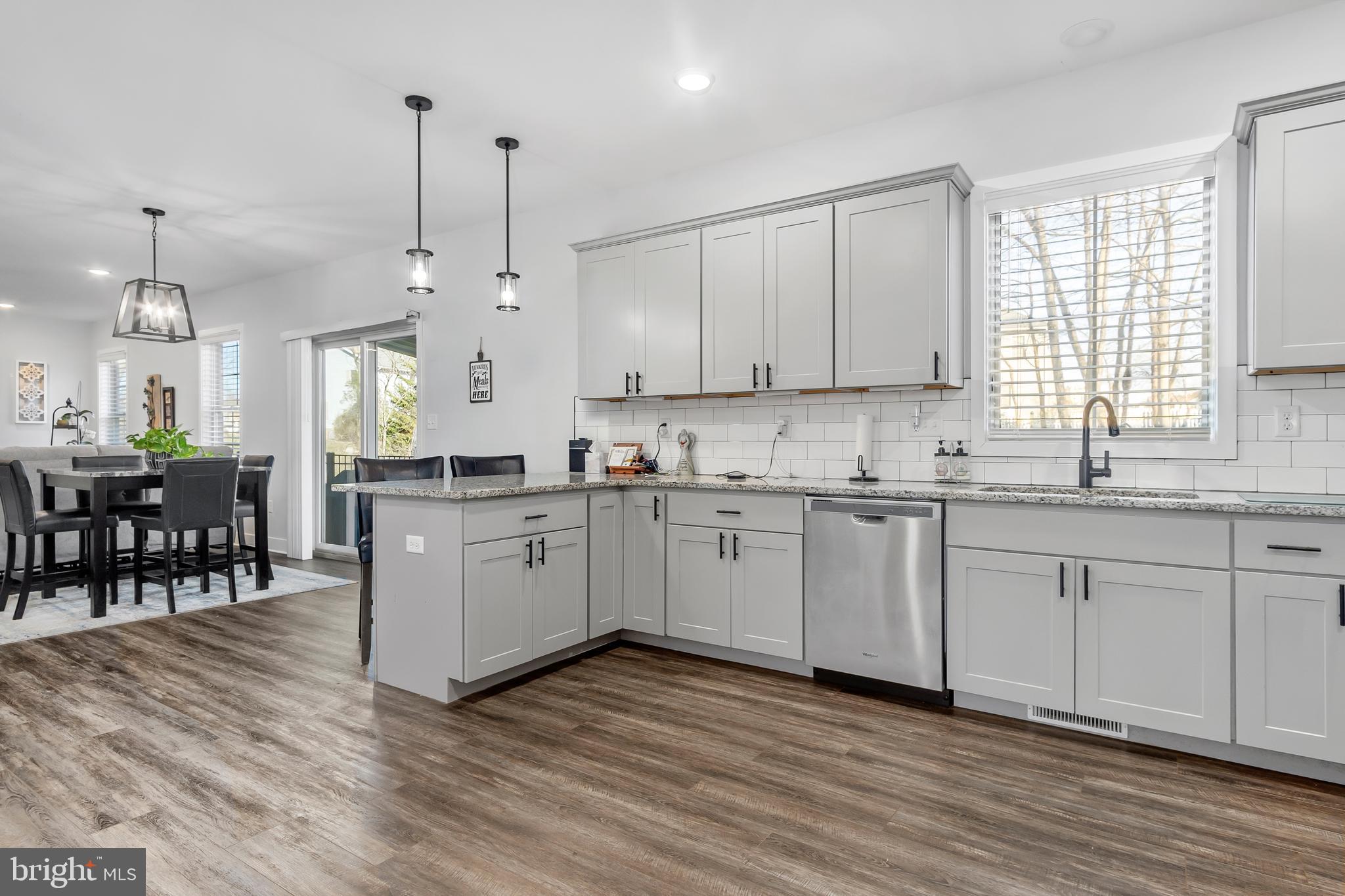 LAURICH RIDGE - Residential