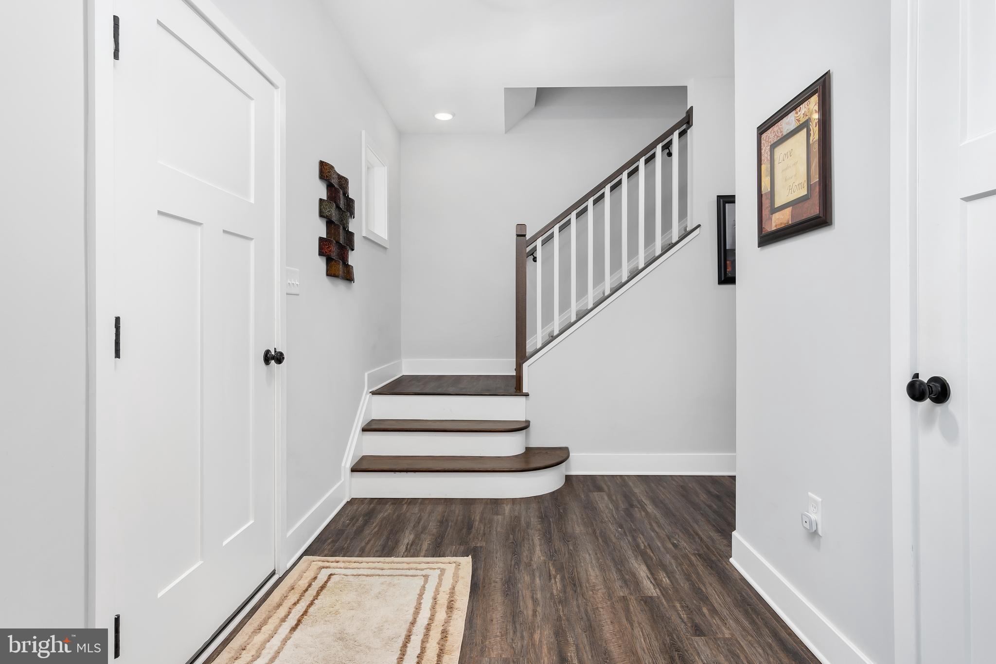 LAURICH RIDGE - Residential