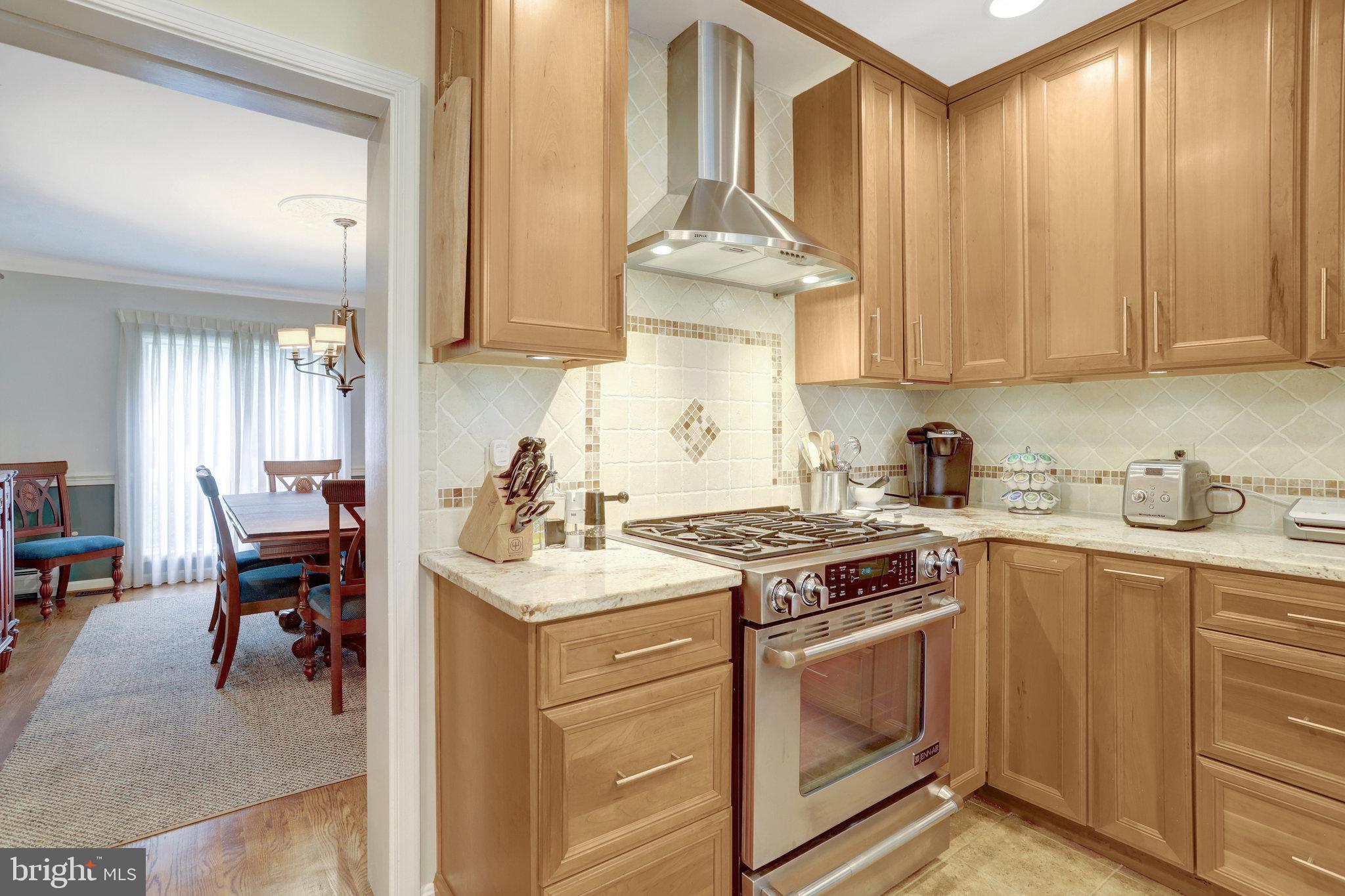 GLENCARLYN - Residential