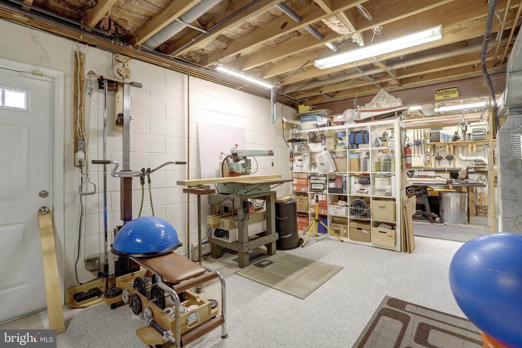 GLENCARLYN - Residential