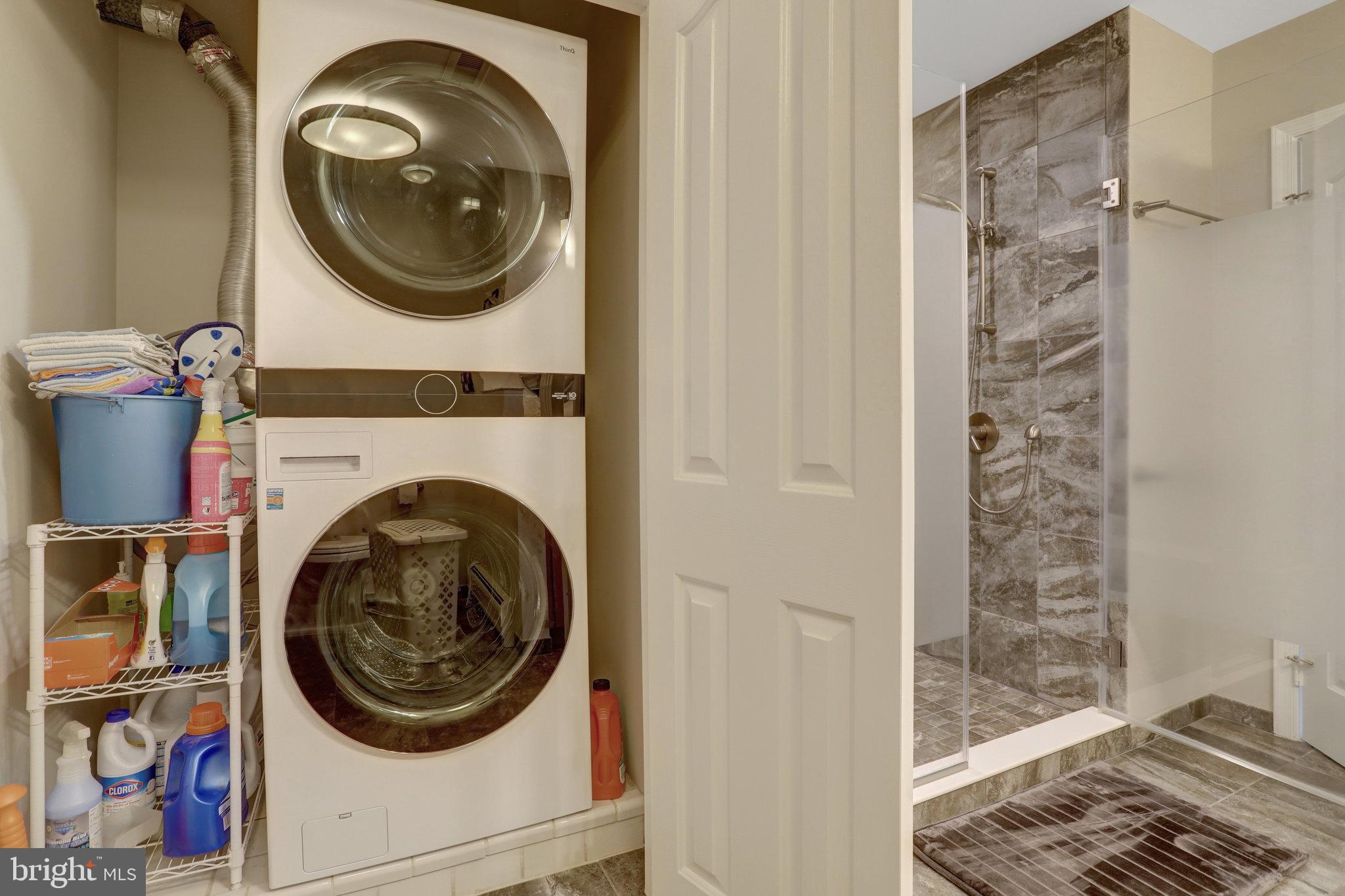 GLENCARLYN - Residential