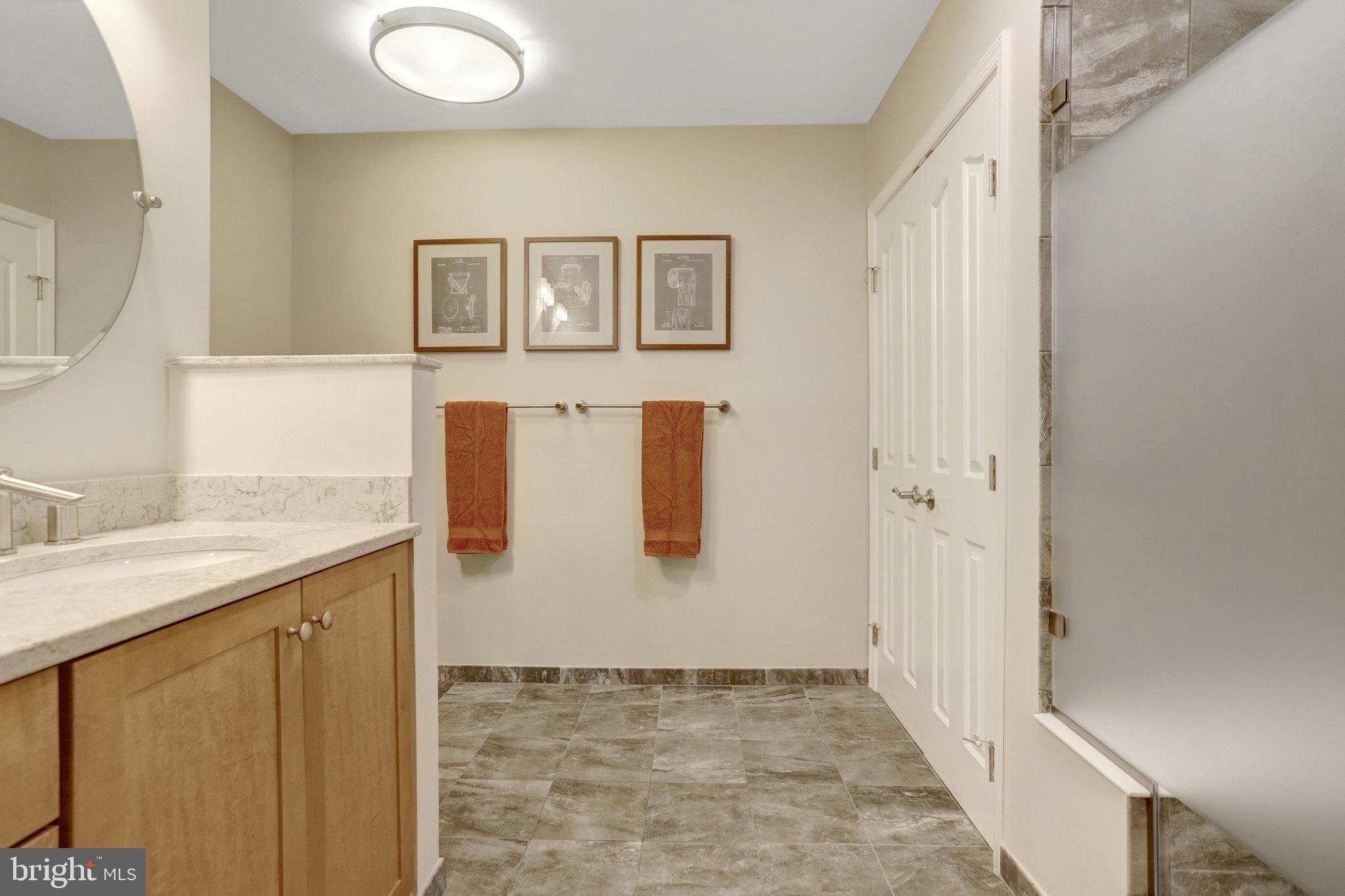 GLENCARLYN - Residential