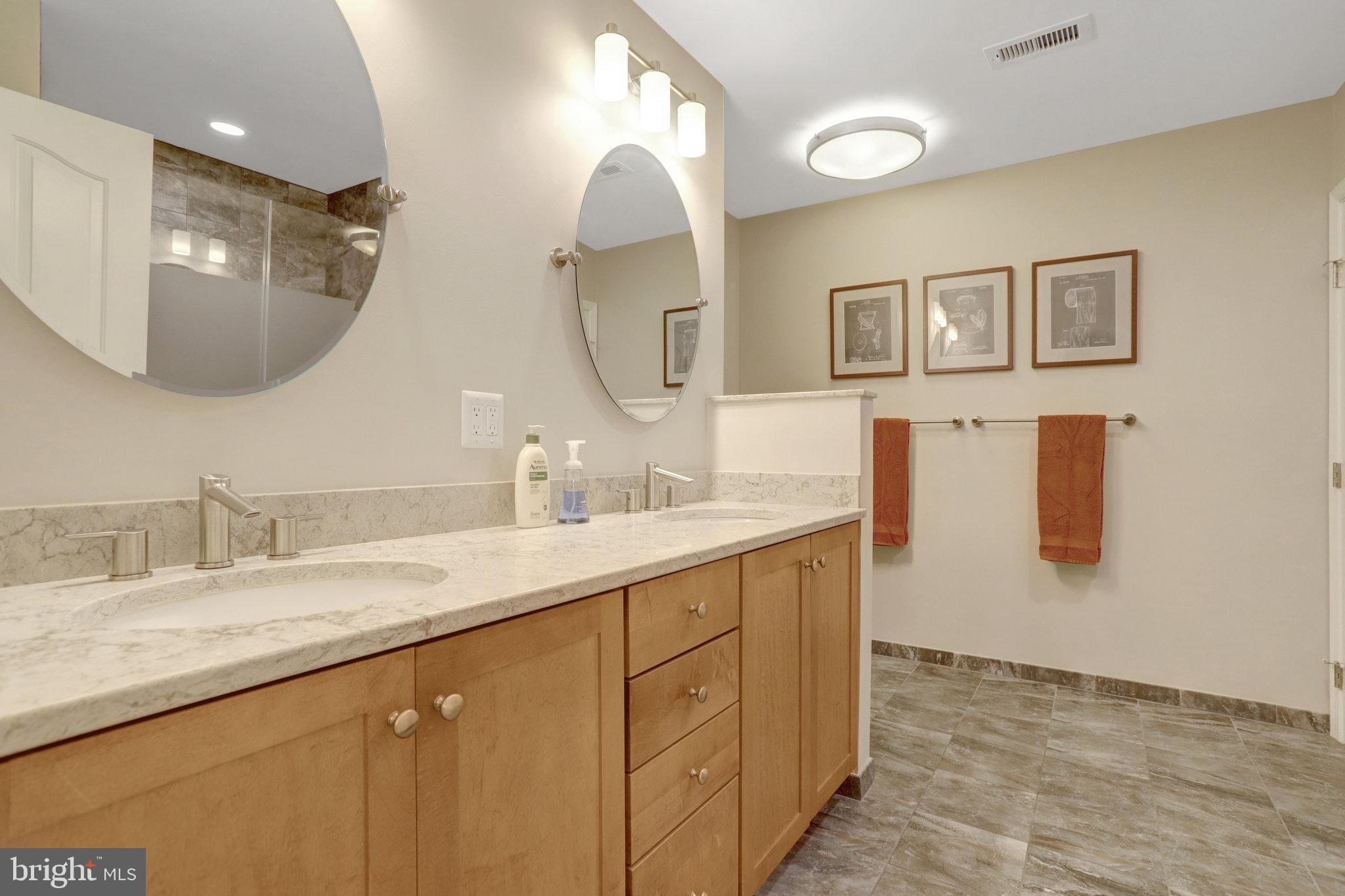 GLENCARLYN - Residential