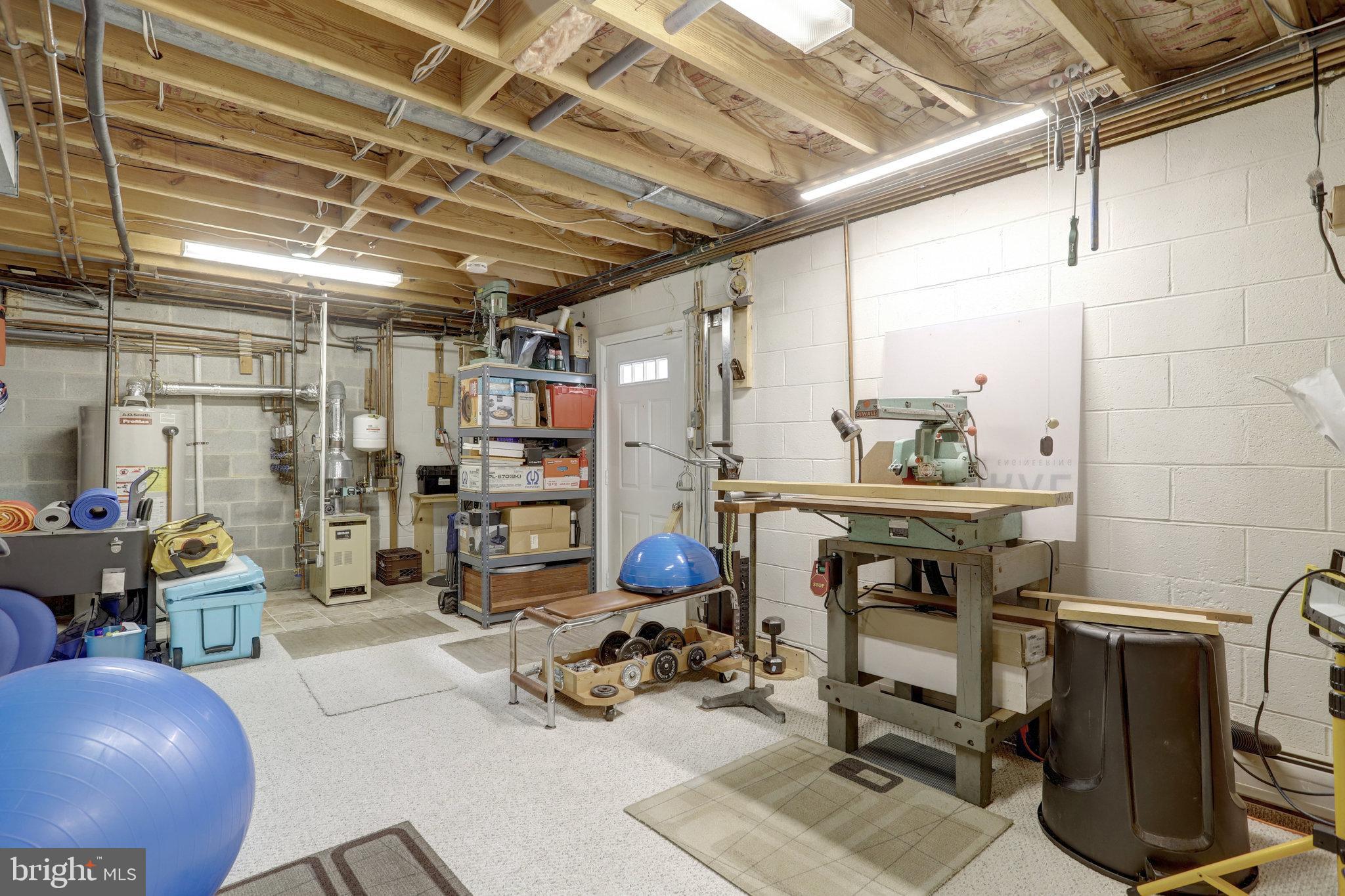 GLENCARLYN - Residential