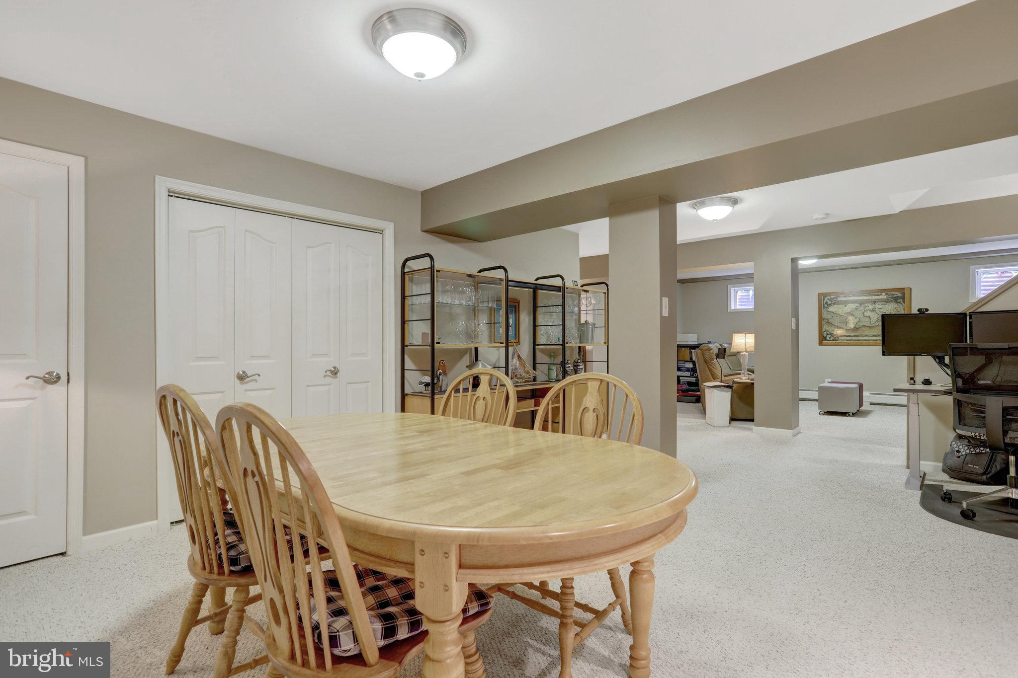 GLENCARLYN - Residential