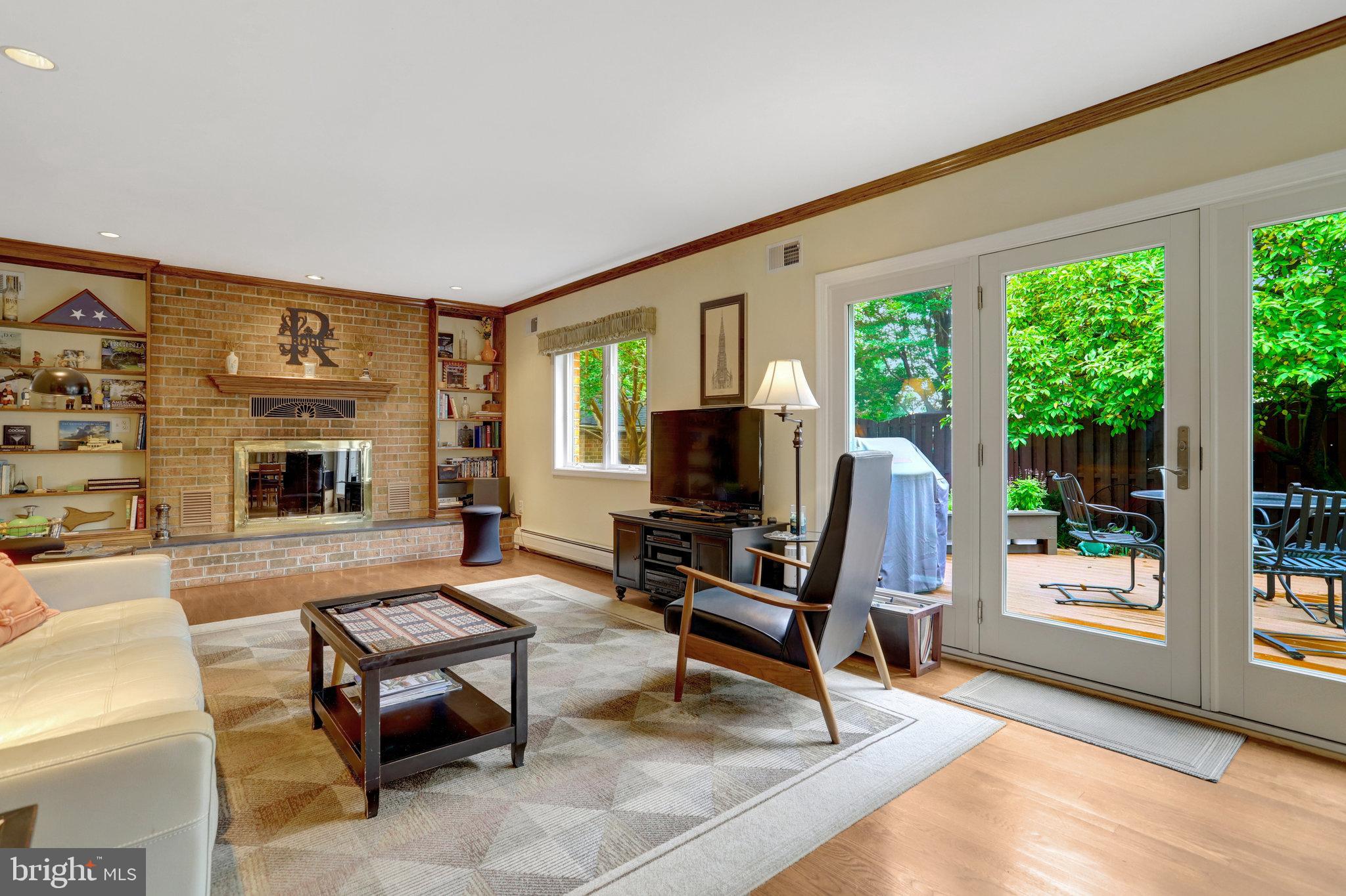 GLENCARLYN - Residential