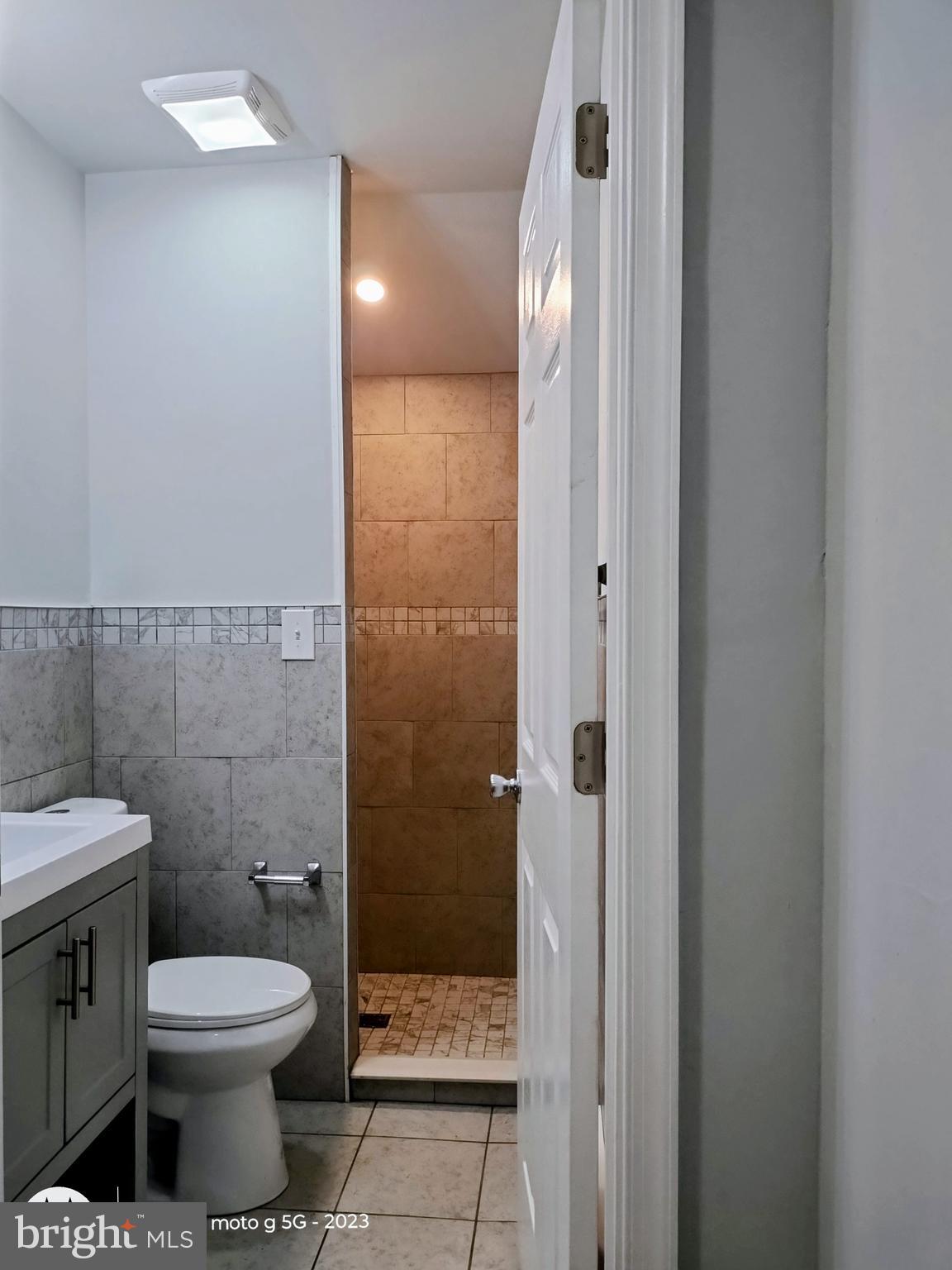 CHESTER CITY - Residential Lease