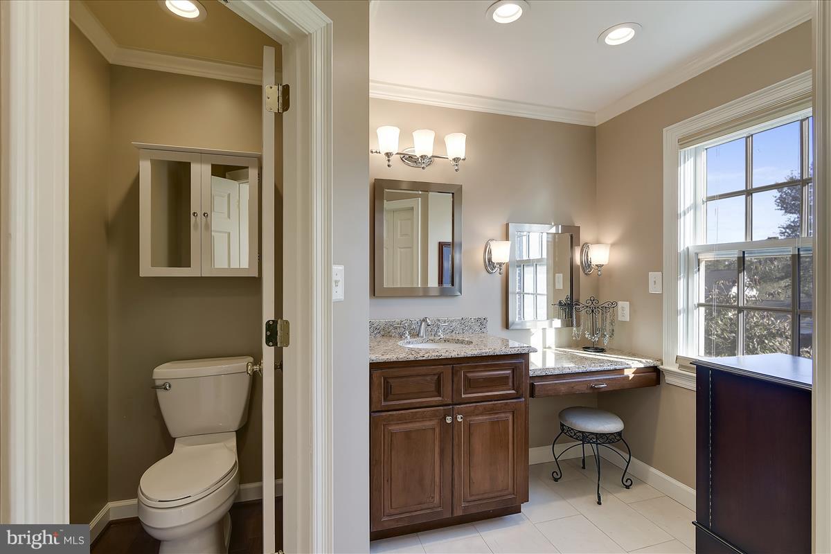 HARVEST KING - Residential Lease