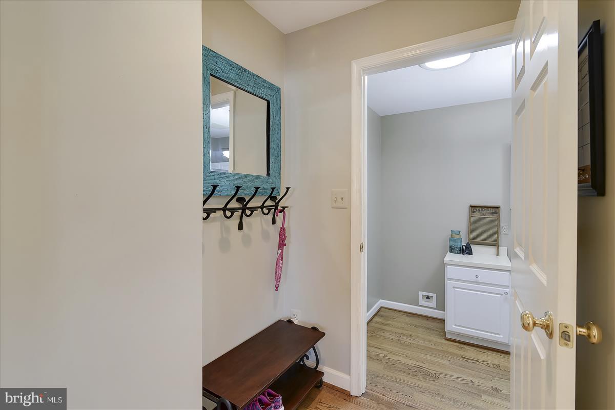 HARVEST KING - Residential Lease