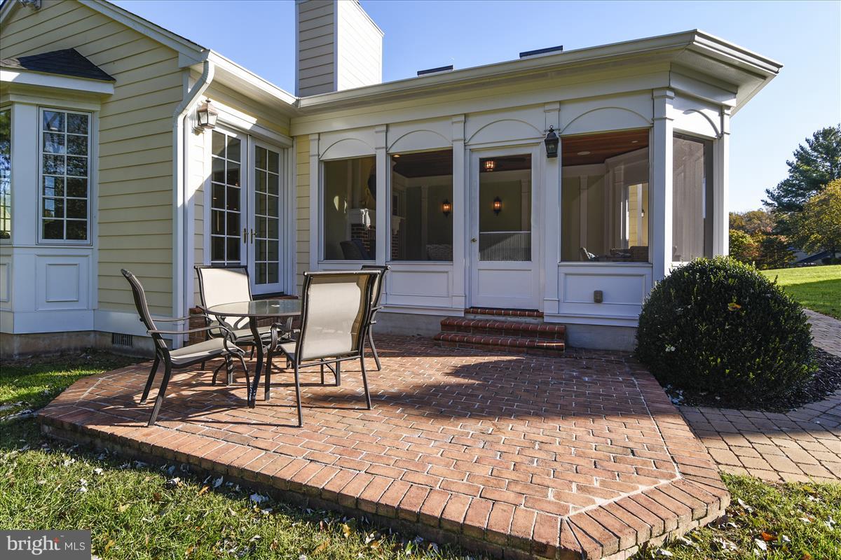 HARVEST KING - Residential Lease