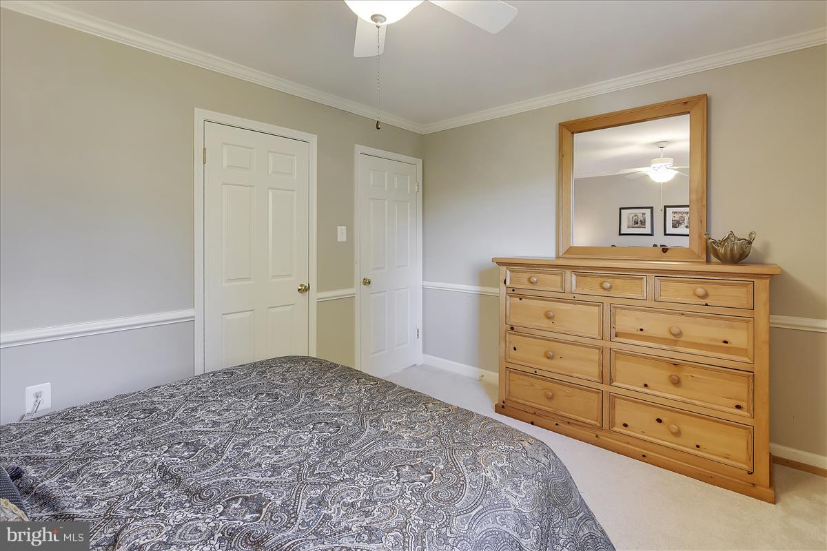 HARVEST KING - Residential Lease