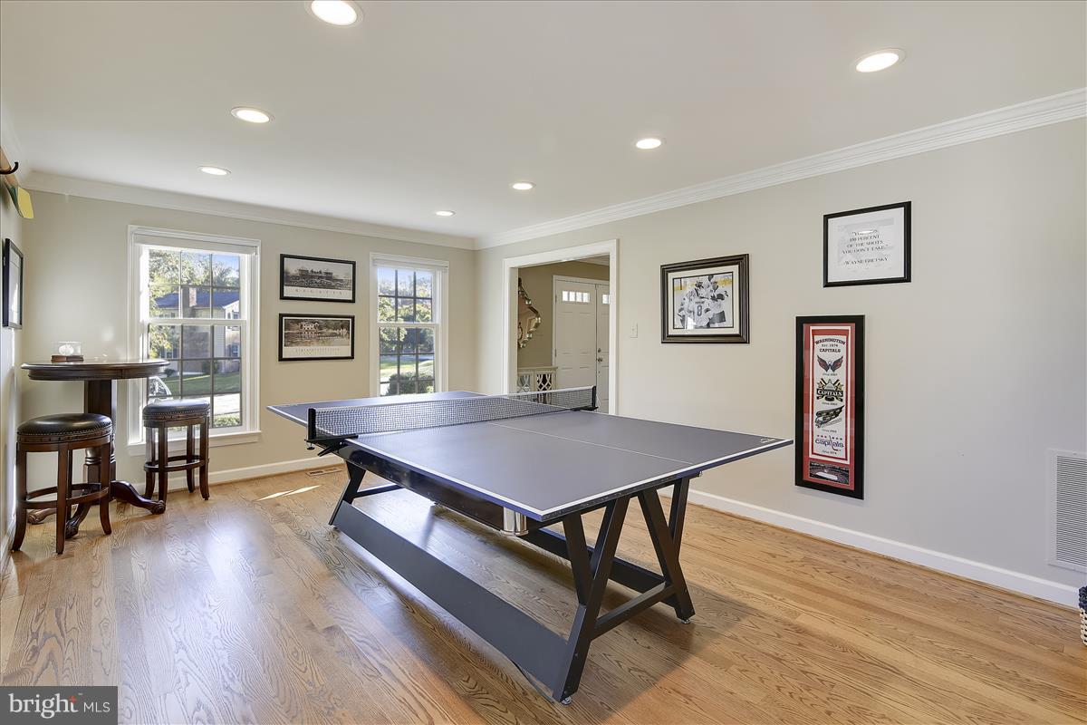 HARVEST KING - Residential Lease