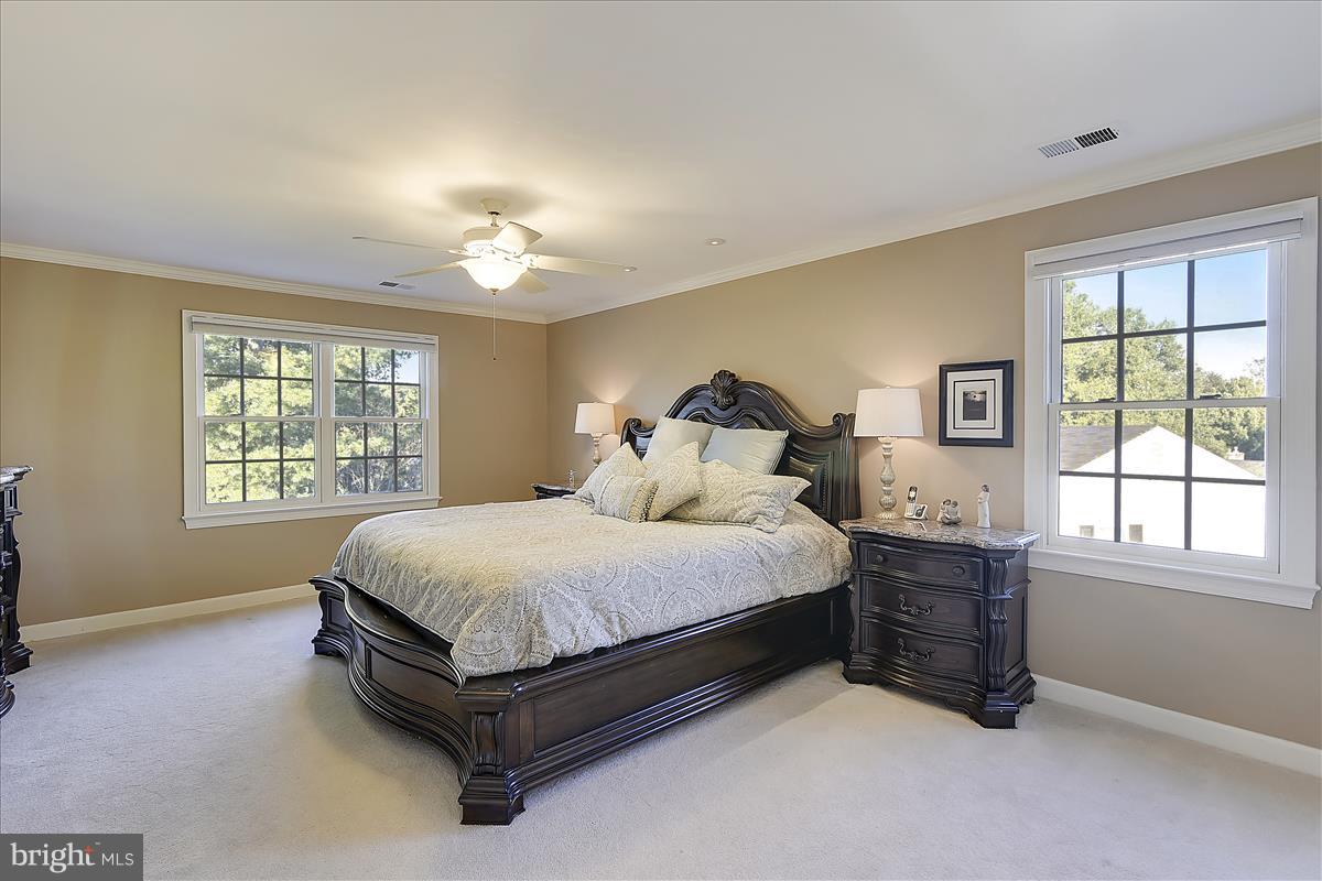 HARVEST KING - Residential Lease