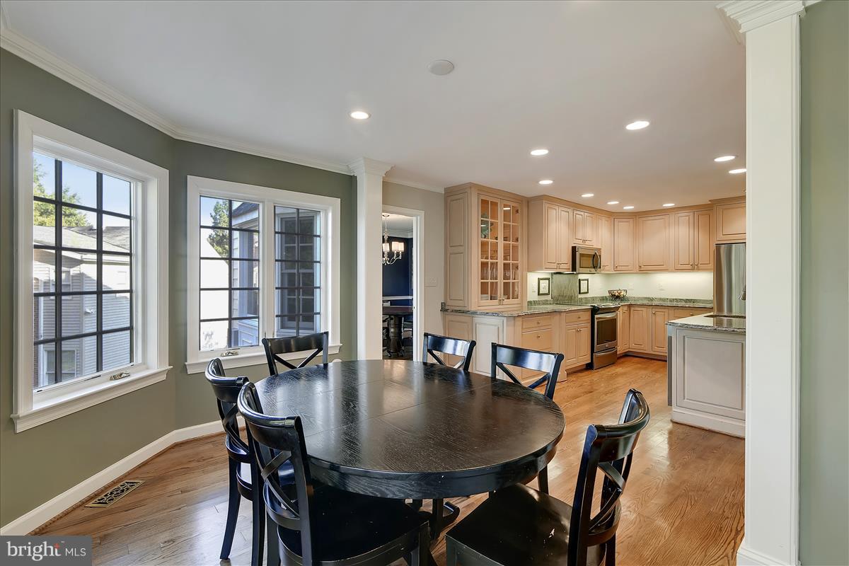 HARVEST KING - Residential Lease