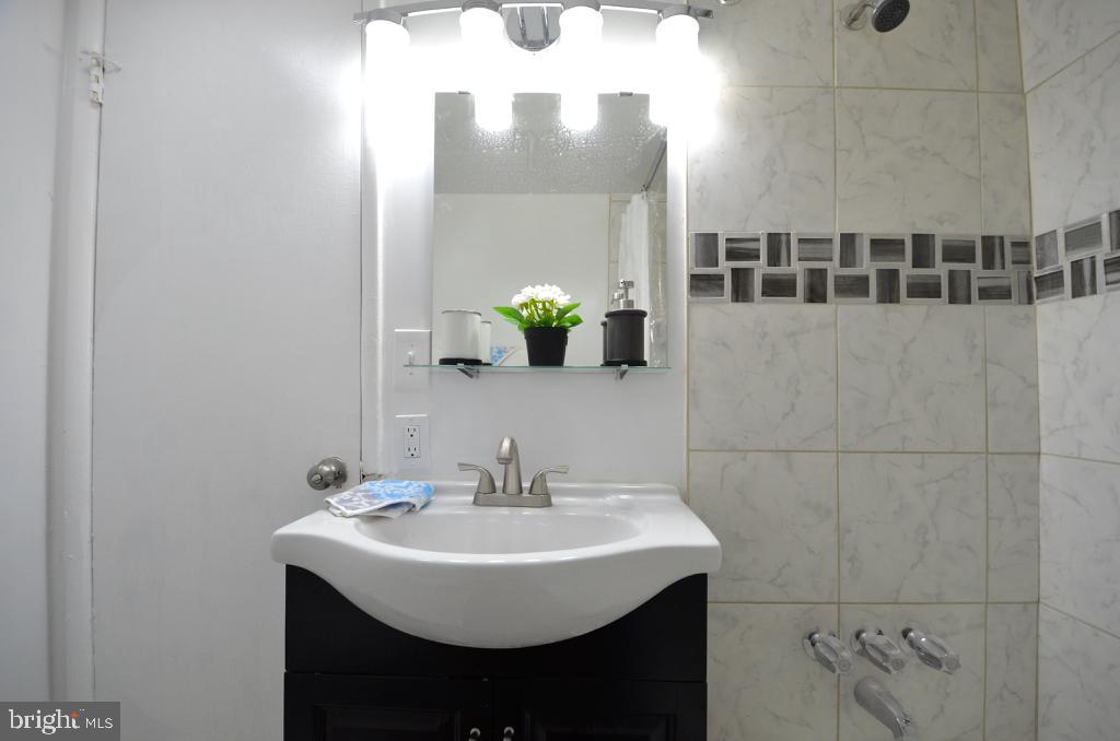 BROOKSIDE PARK CONDOMINIUMS - Residential