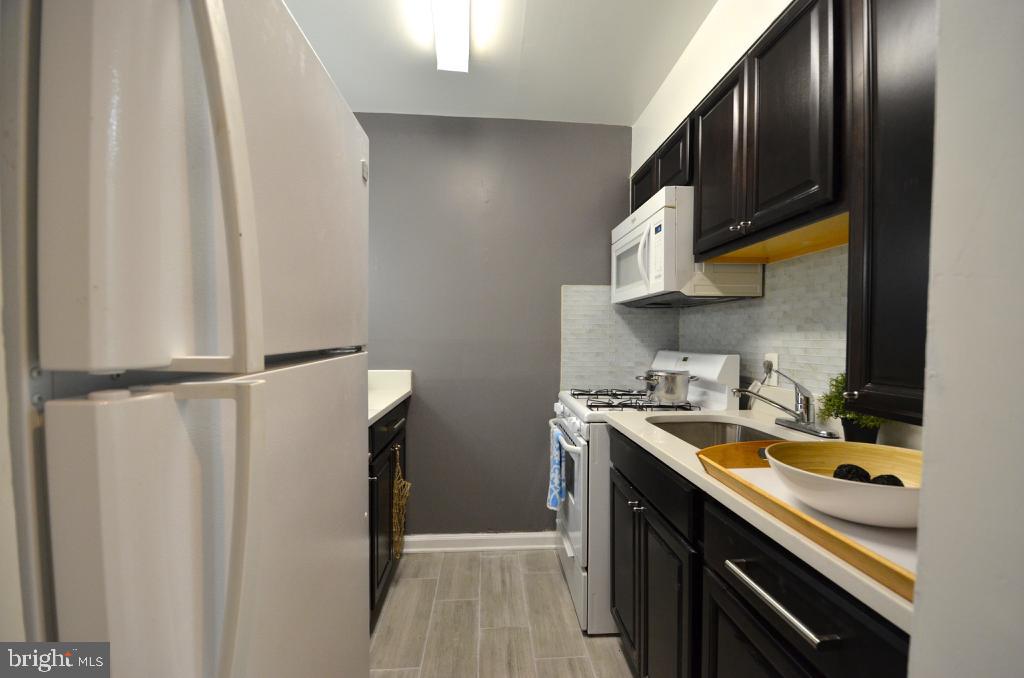 BROOKSIDE PARK CONDOMINIUMS - Residential