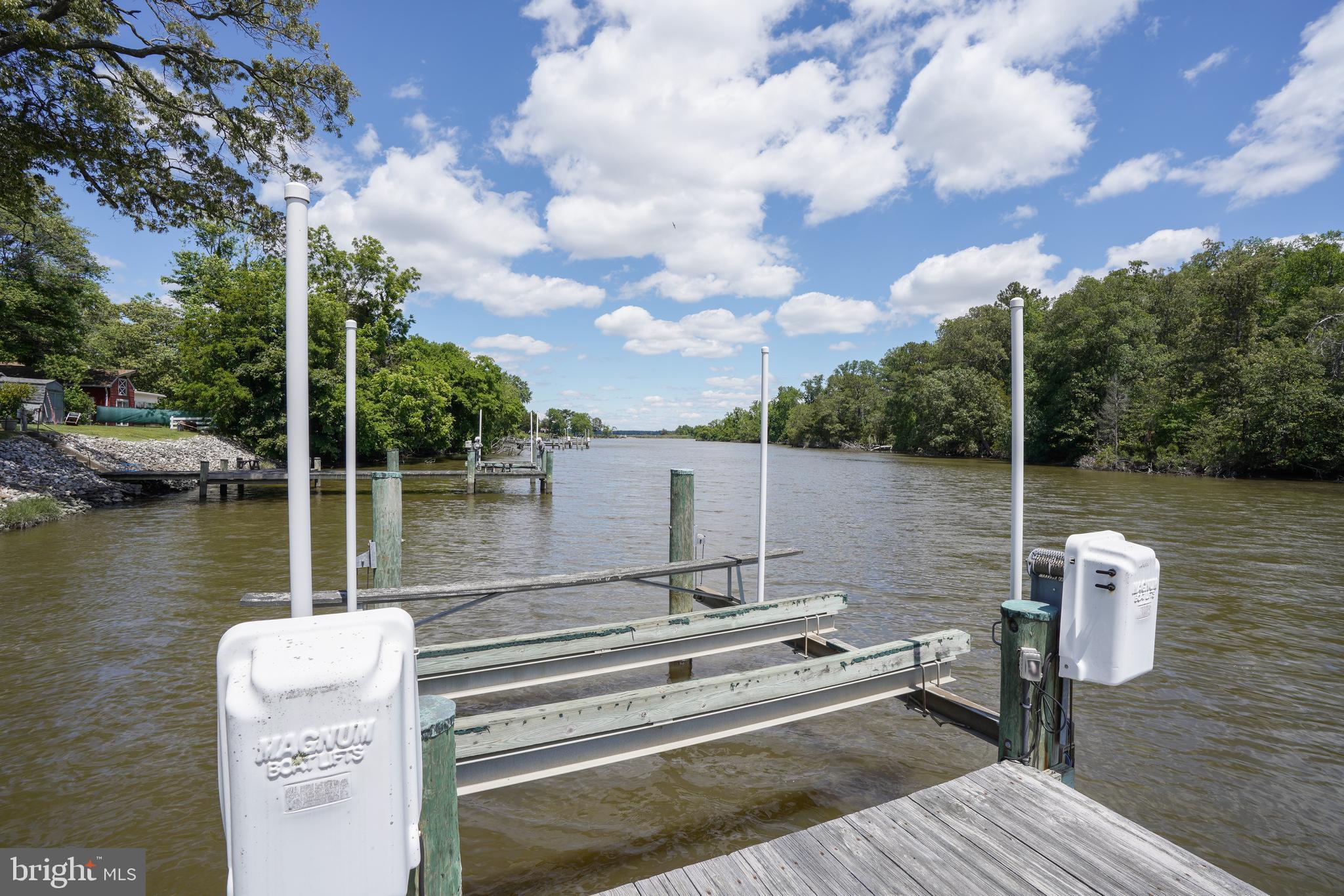 WHITEHALL - Residential