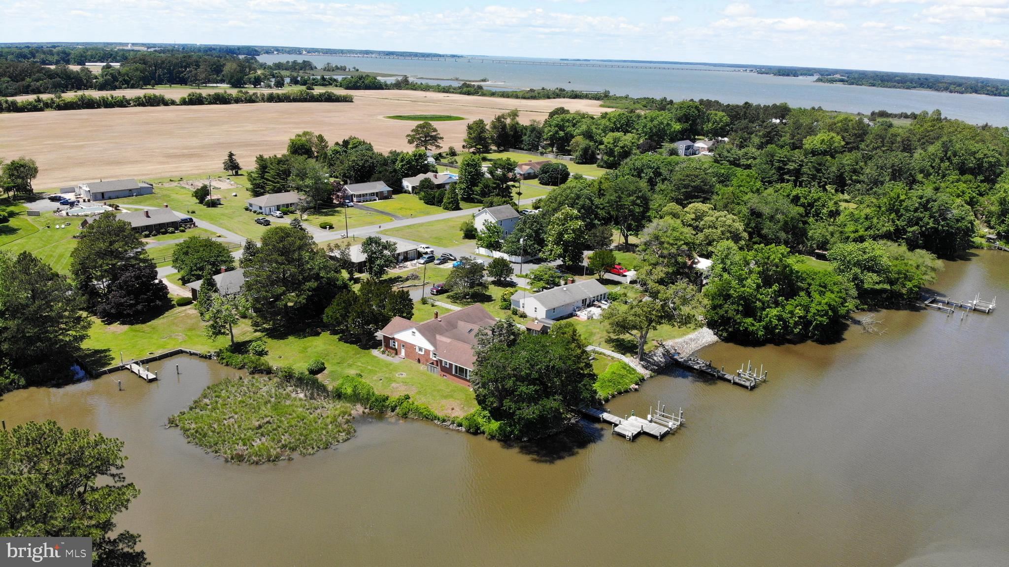 WHITEHALL - Residential