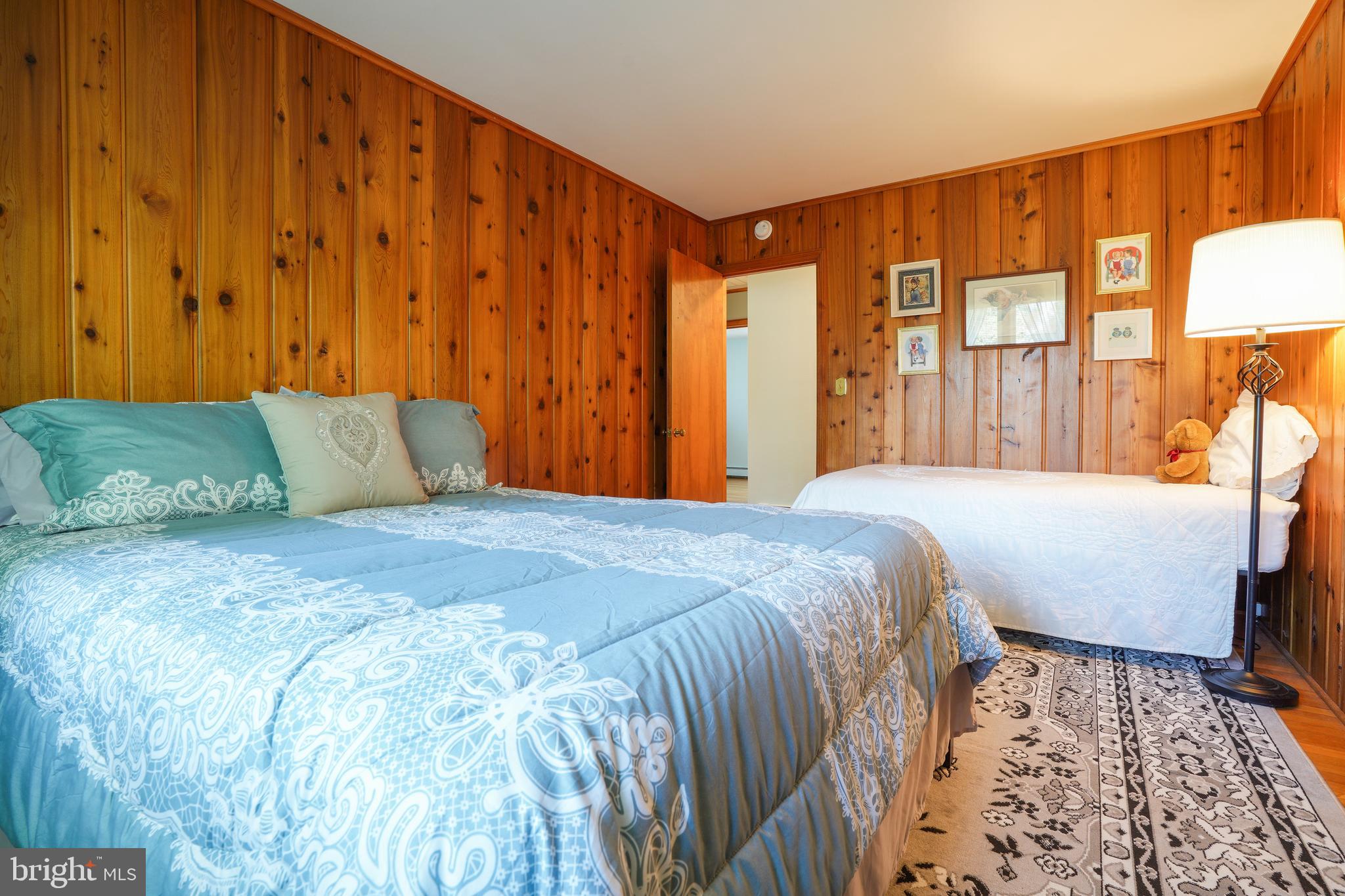 WHITEHALL - Residential