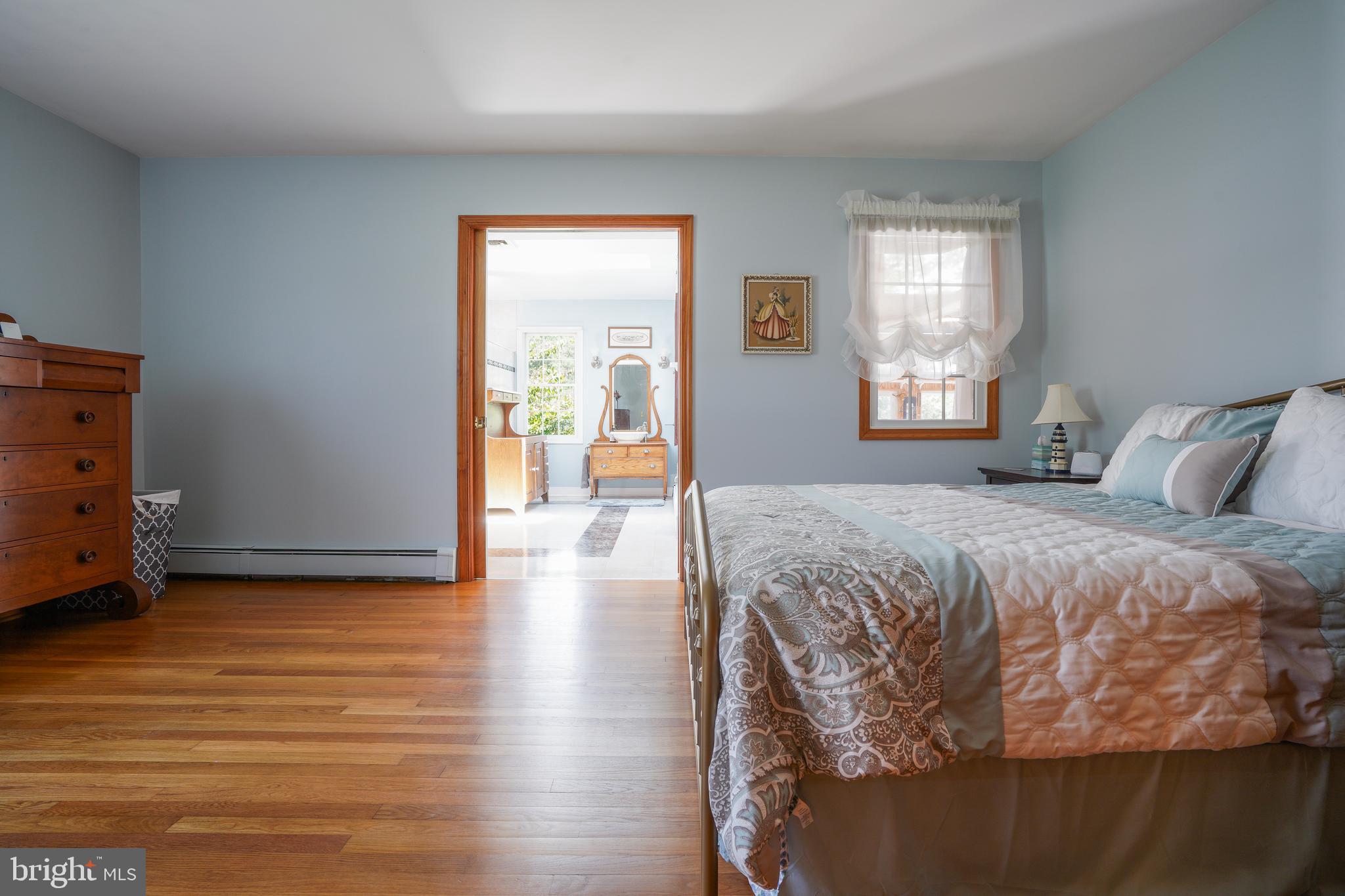 WHITEHALL - Residential