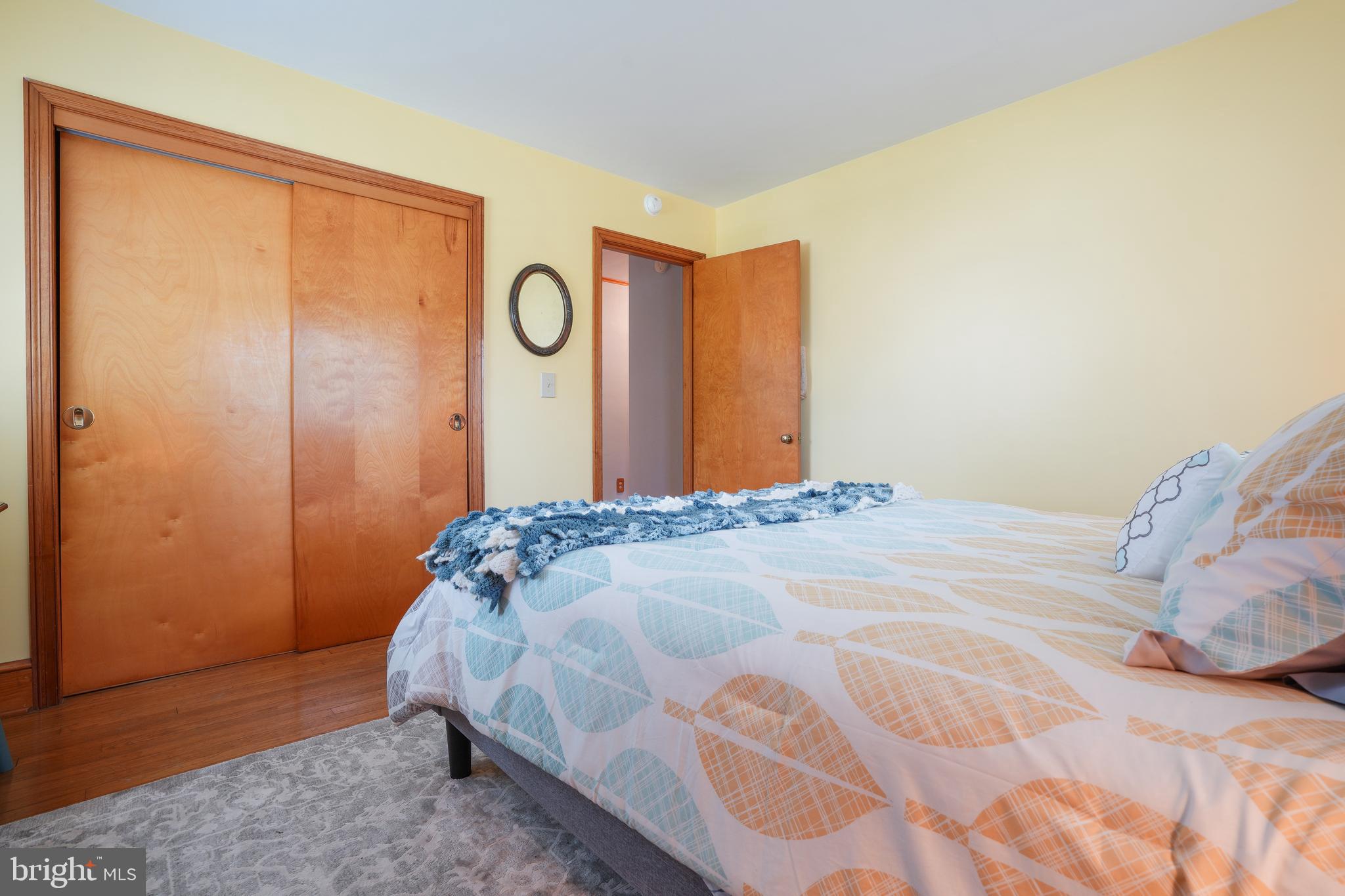 WHITEHALL - Residential