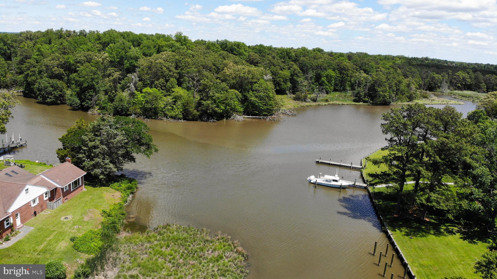 WHITEHALL - Residential