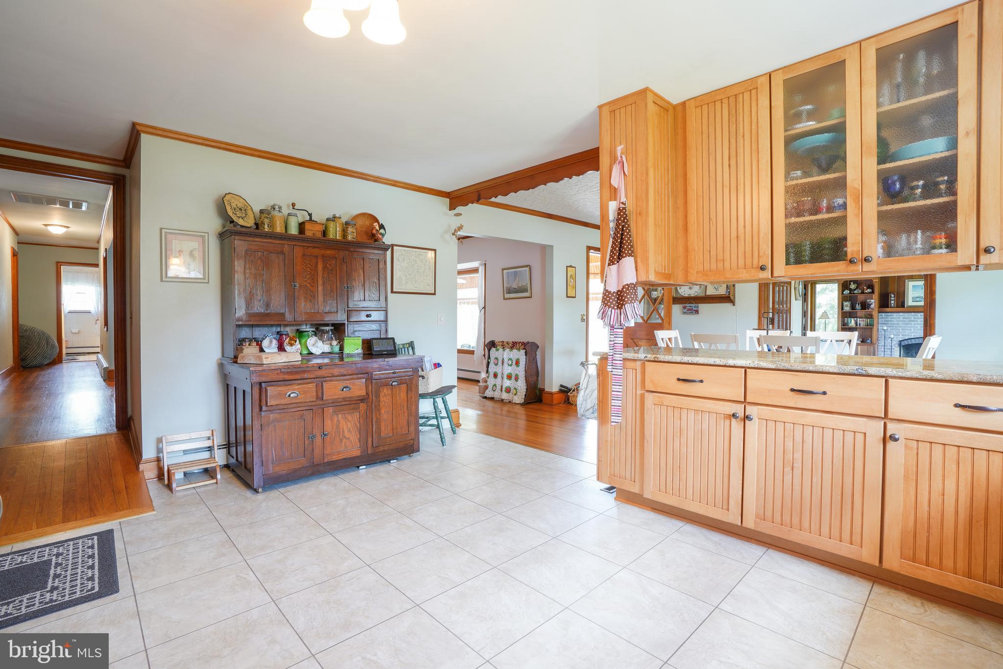 WHITEHALL - Residential