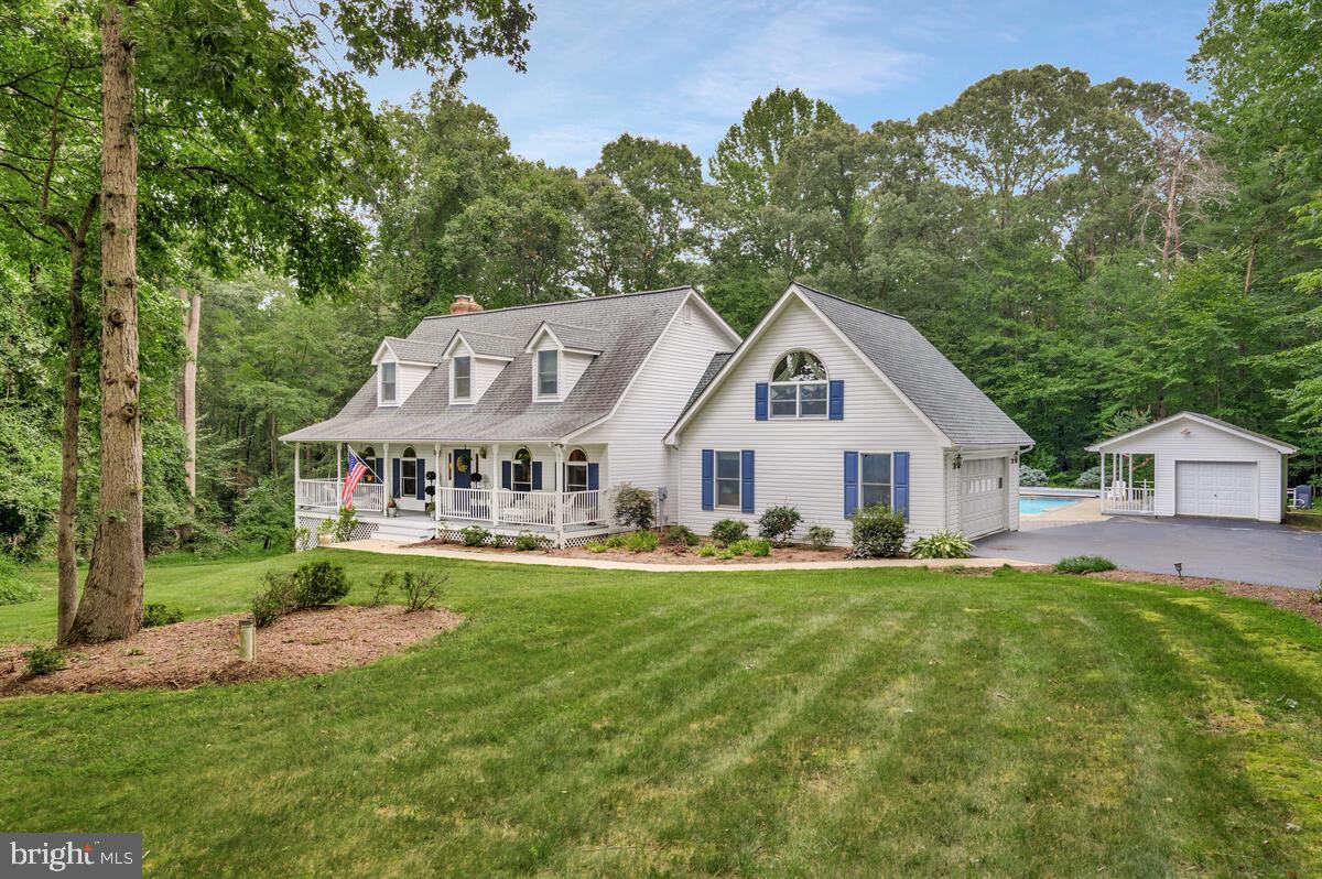 3897 HUNTING CREEK ROAD