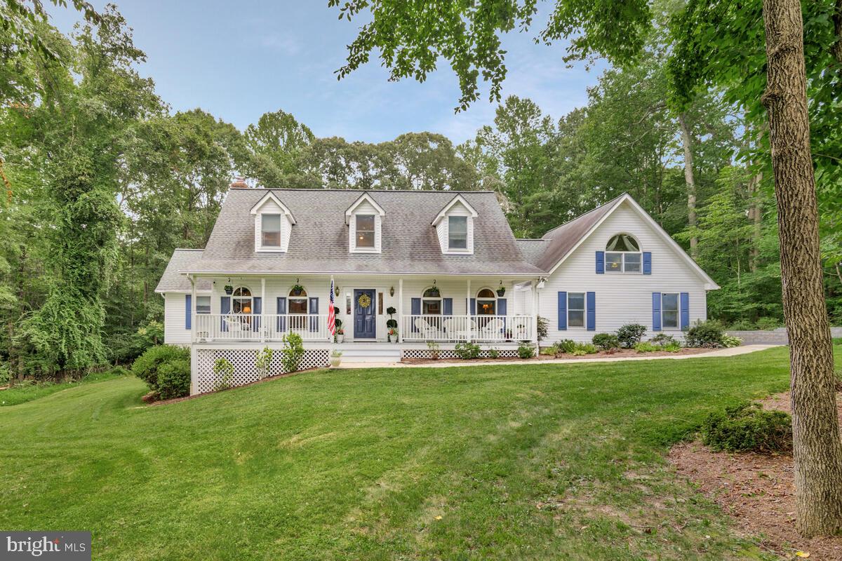 Welcome to 3897 Hunting Creek in Huntingtown, MD—a stunning 5-bedroom, 3.5-bathroom home offering 3,690 square feet of sophisticated living space. This beautiful property features a half-court basketball area with professional hardscaping and industrial lighting, perfect for recreation enthusiasts.
The home boasts an inviting in-ground pool with an automatic cover, ideal for relaxation and entertaining during warm seasons. A detached one-car garage provides ample storage or additional parking solutions.
Inside, the spacious and versatile floor plan is designed to accommodate a variety of lifestyle needs, ensuring comfort and elegance in every corner. The generous living areas are perfect for enjoying quality time and entertaining guests. Screened in porch.
This property offers convenience and accessibility to local amenities and attractions—this exceptional home awaits you.