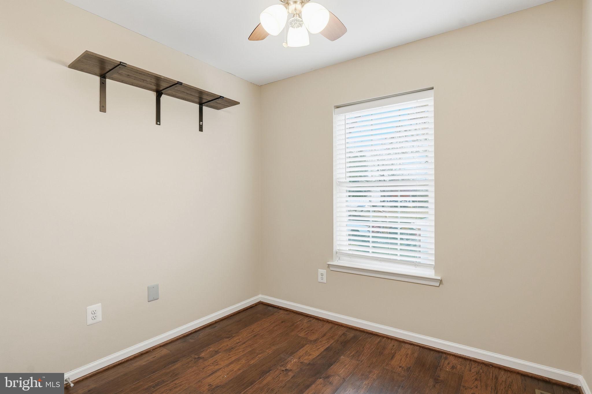 GLENDALE TERRACE - Residential