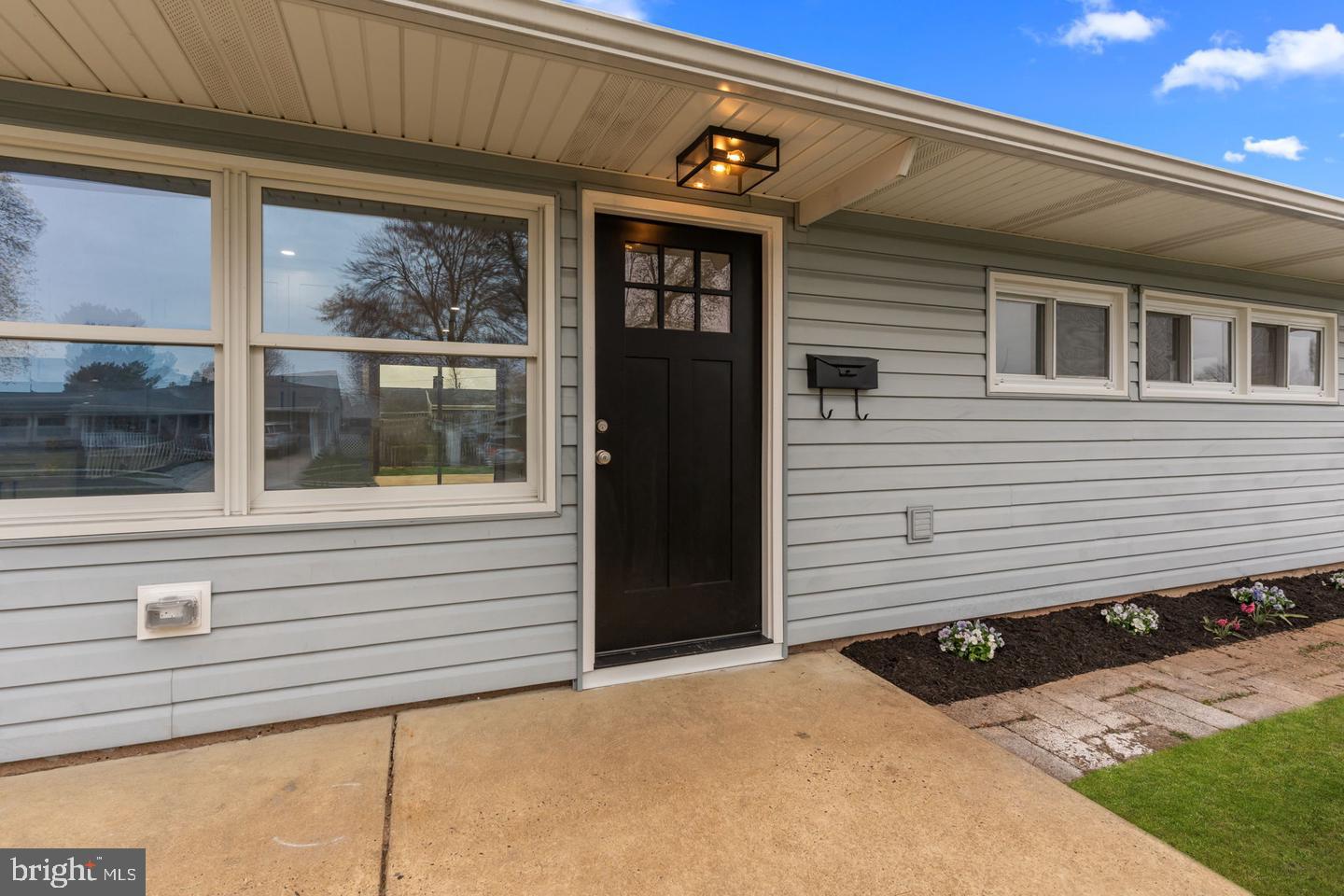 31 PLEASANT LANE