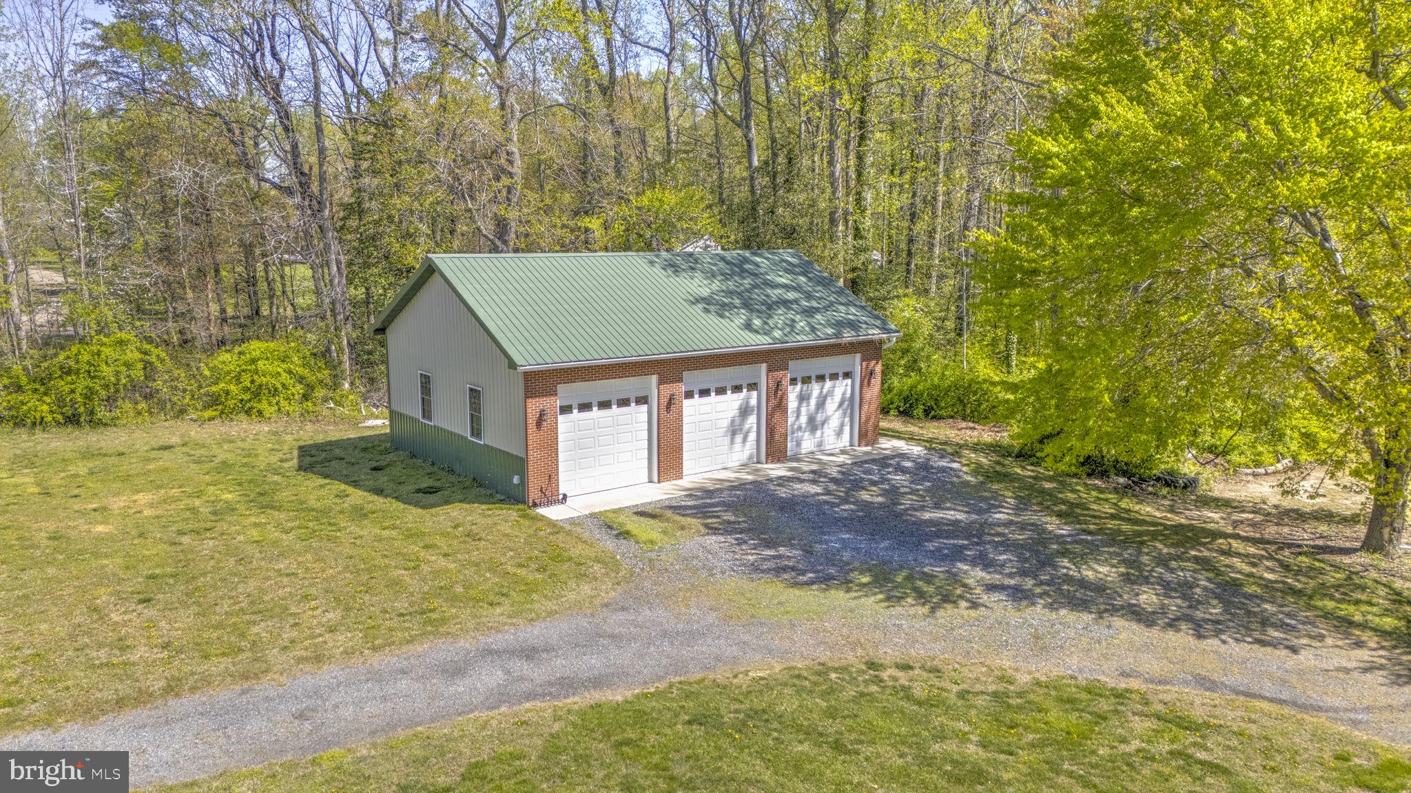 LEXINGTON PARK - Residential