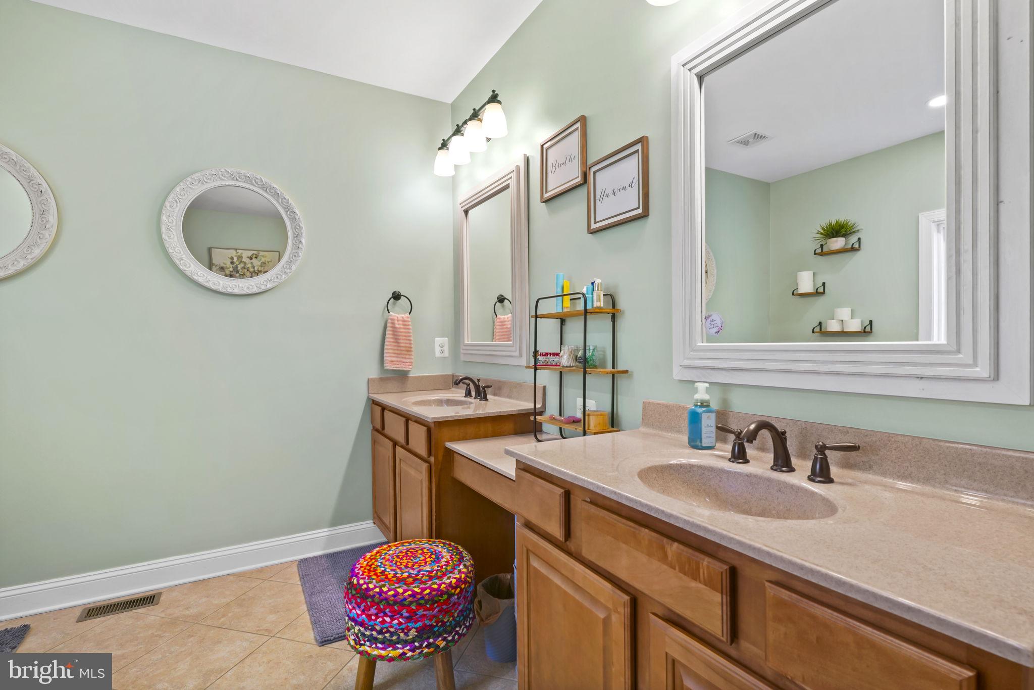 LEXINGTON PARK - Residential