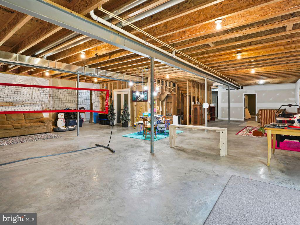 LEXINGTON PARK - Residential