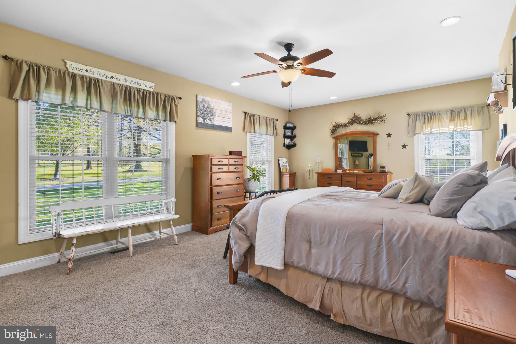 LEXINGTON PARK - Residential