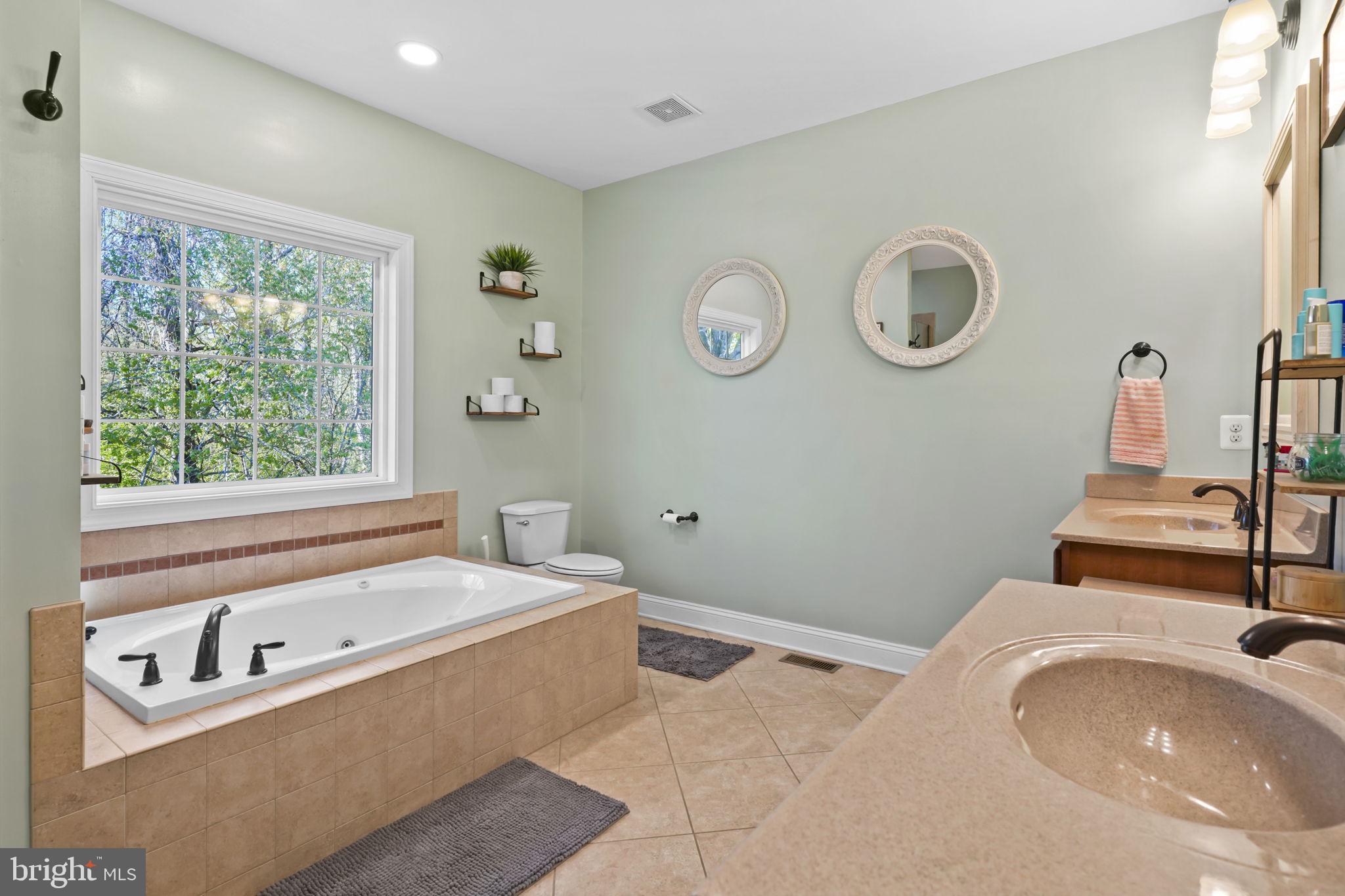 LEXINGTON PARK - Residential