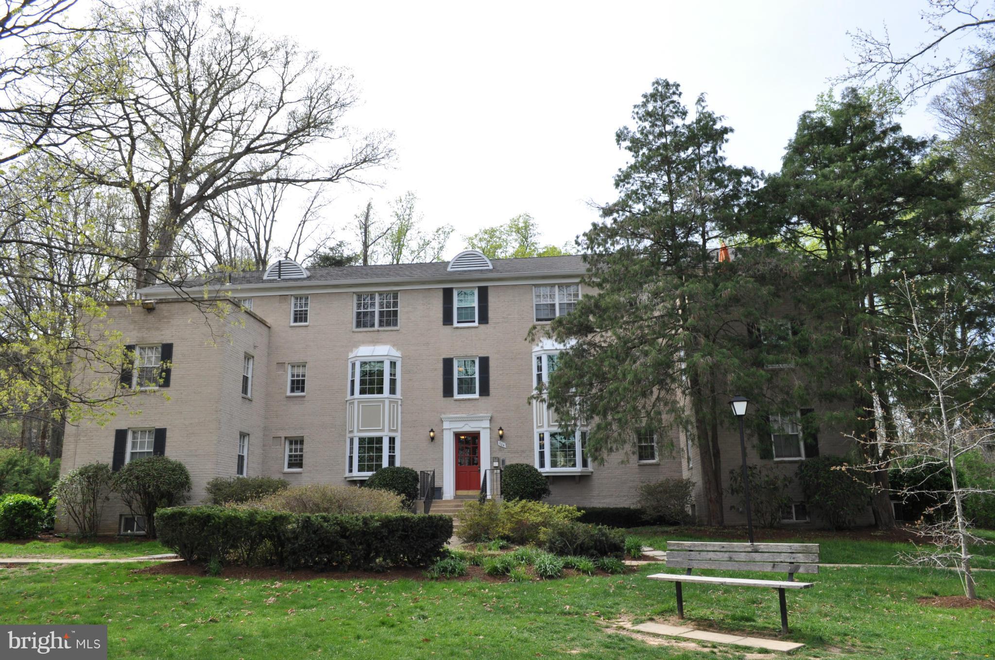 PARK GLEN - Residential Lease