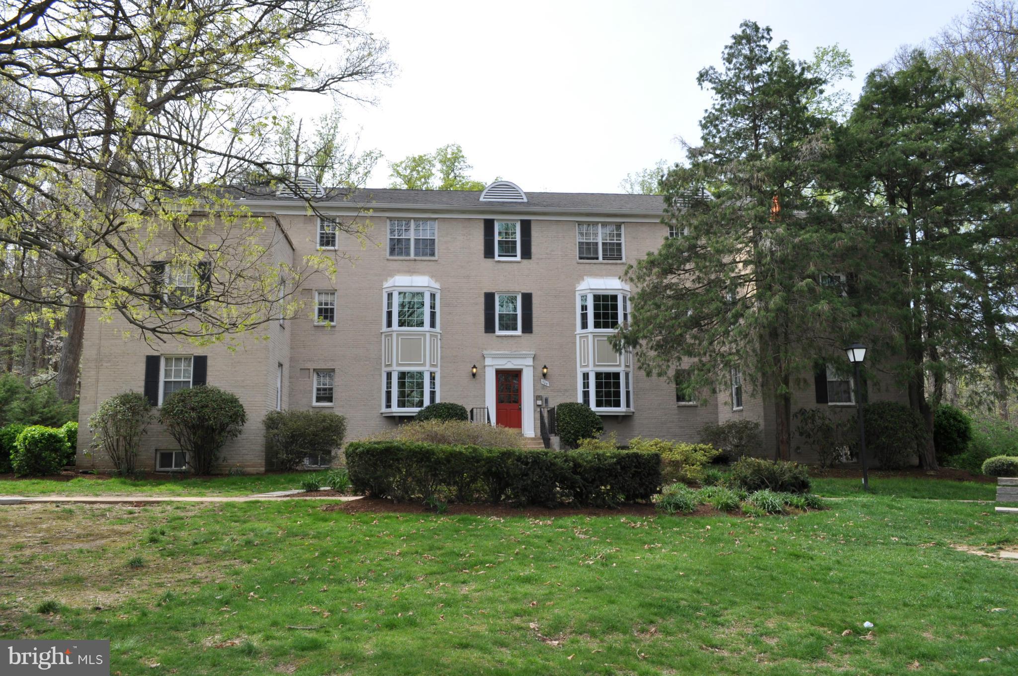 PARK GLEN - Residential Lease