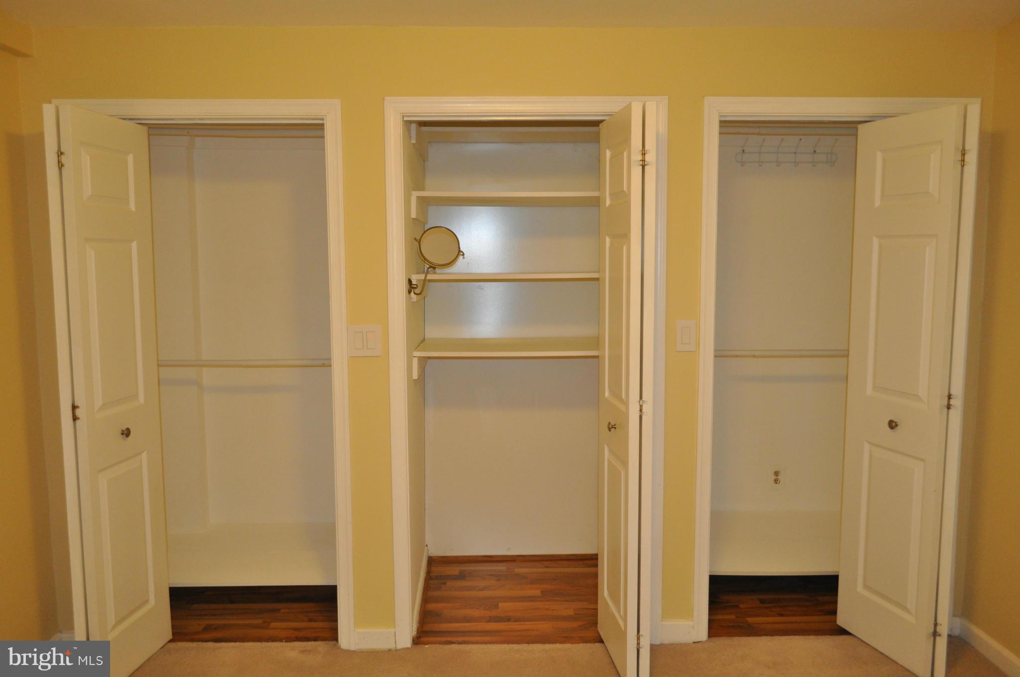 PARK GLEN - Residential Lease