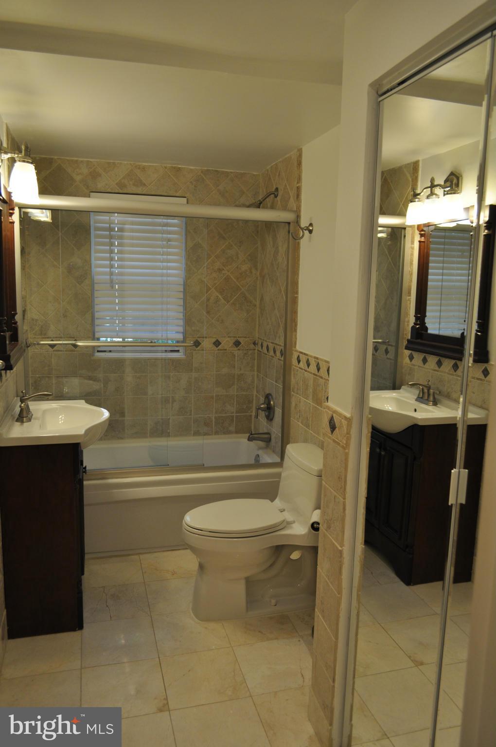 PARK GLEN - Residential Lease