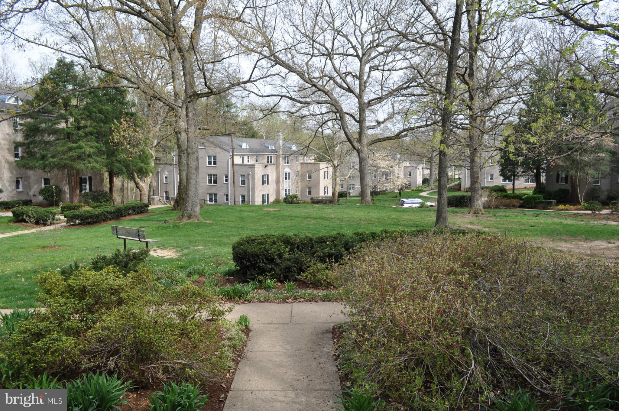 PARK GLEN - Residential Lease